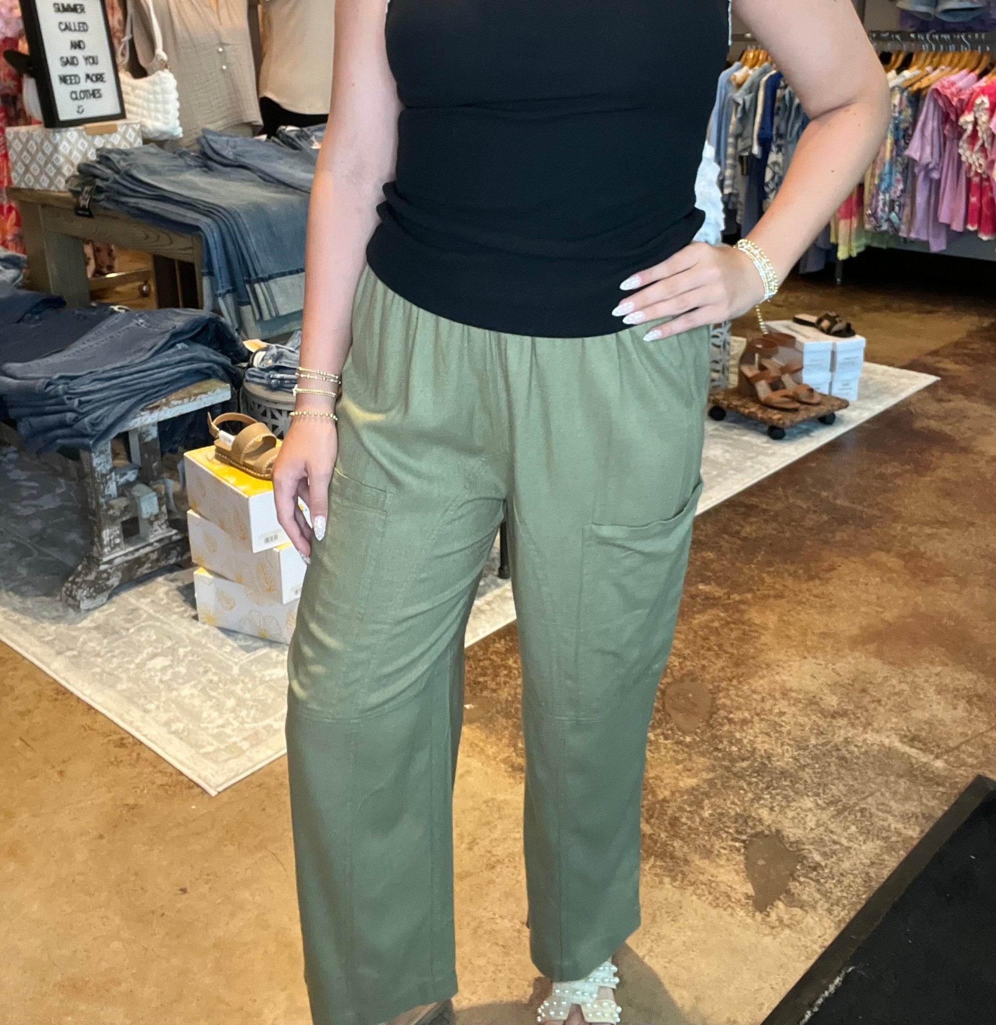Woven Slouchy Wide Leg Pants - Mainstream Boutique