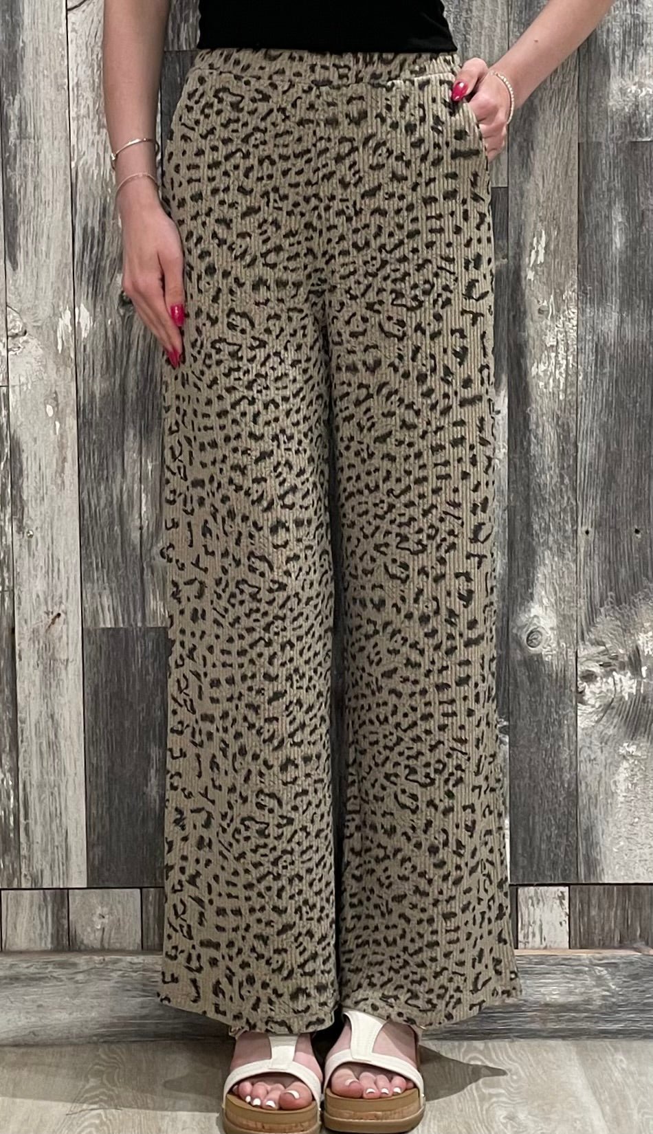 Ribbed Leopard Print Knit Pants - Mainstream Boutique