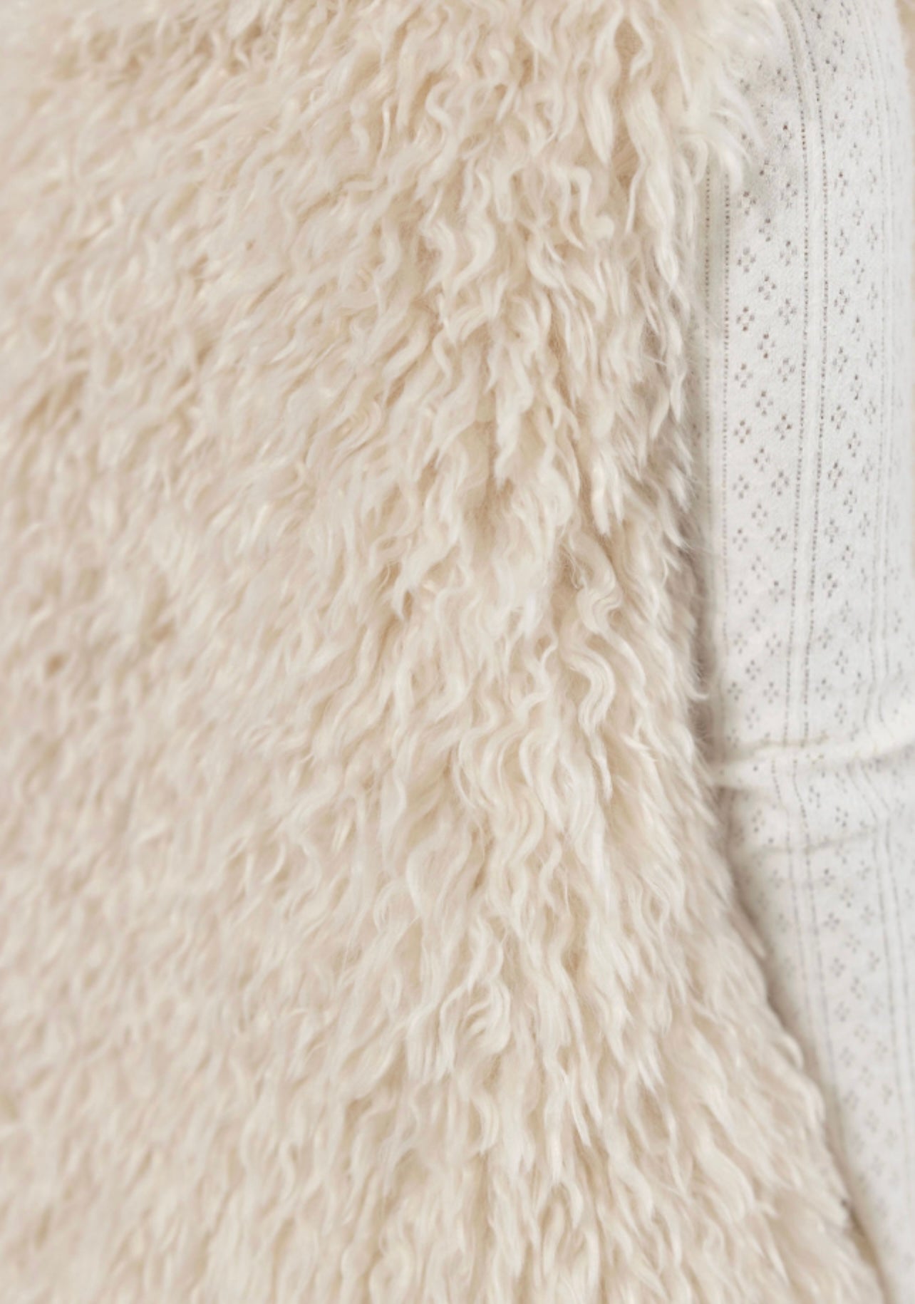 Big Collar Shaggy Vest - Mainstream Boutique