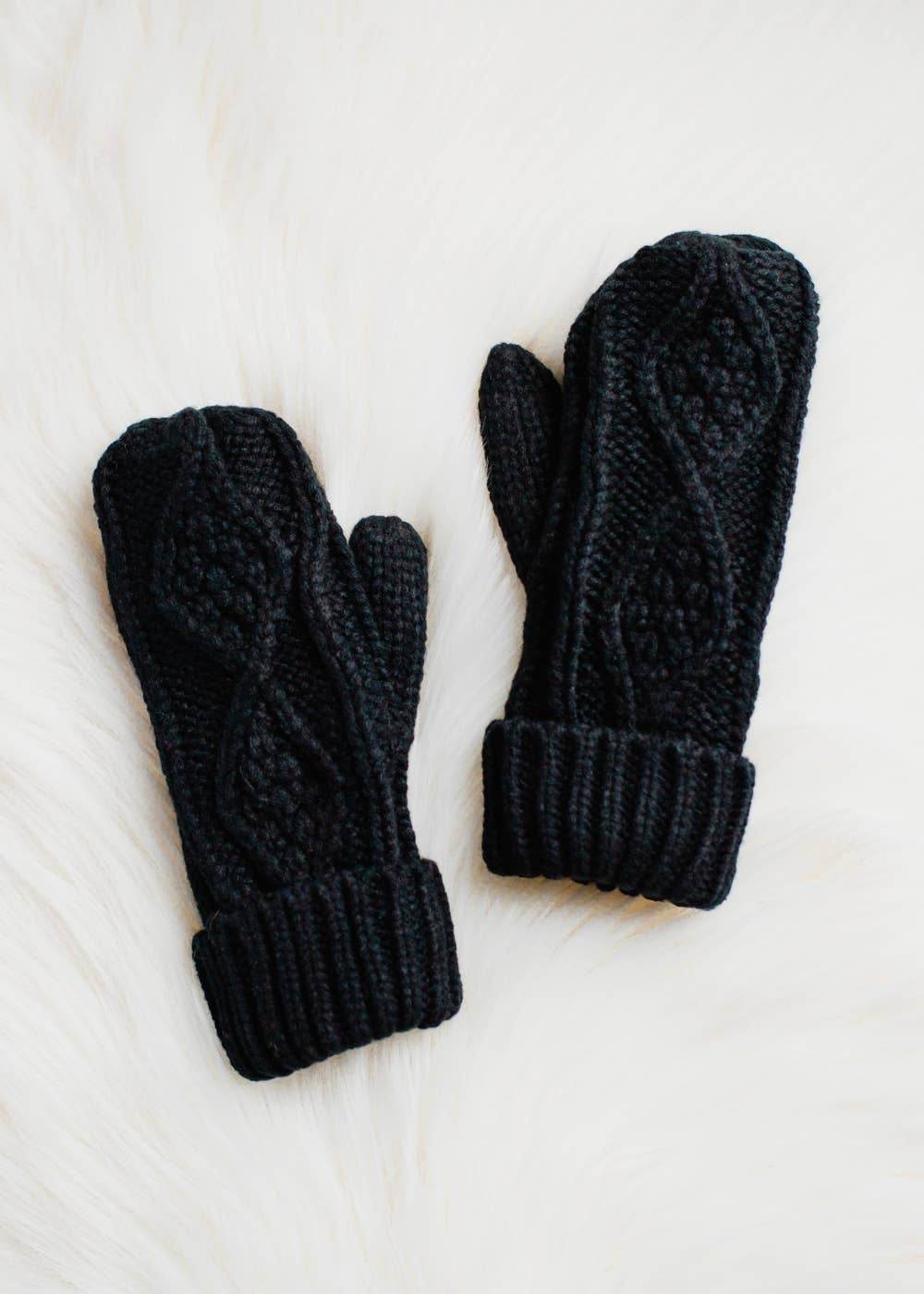 Black Cable Knit Mittens - Mainstream Boutique