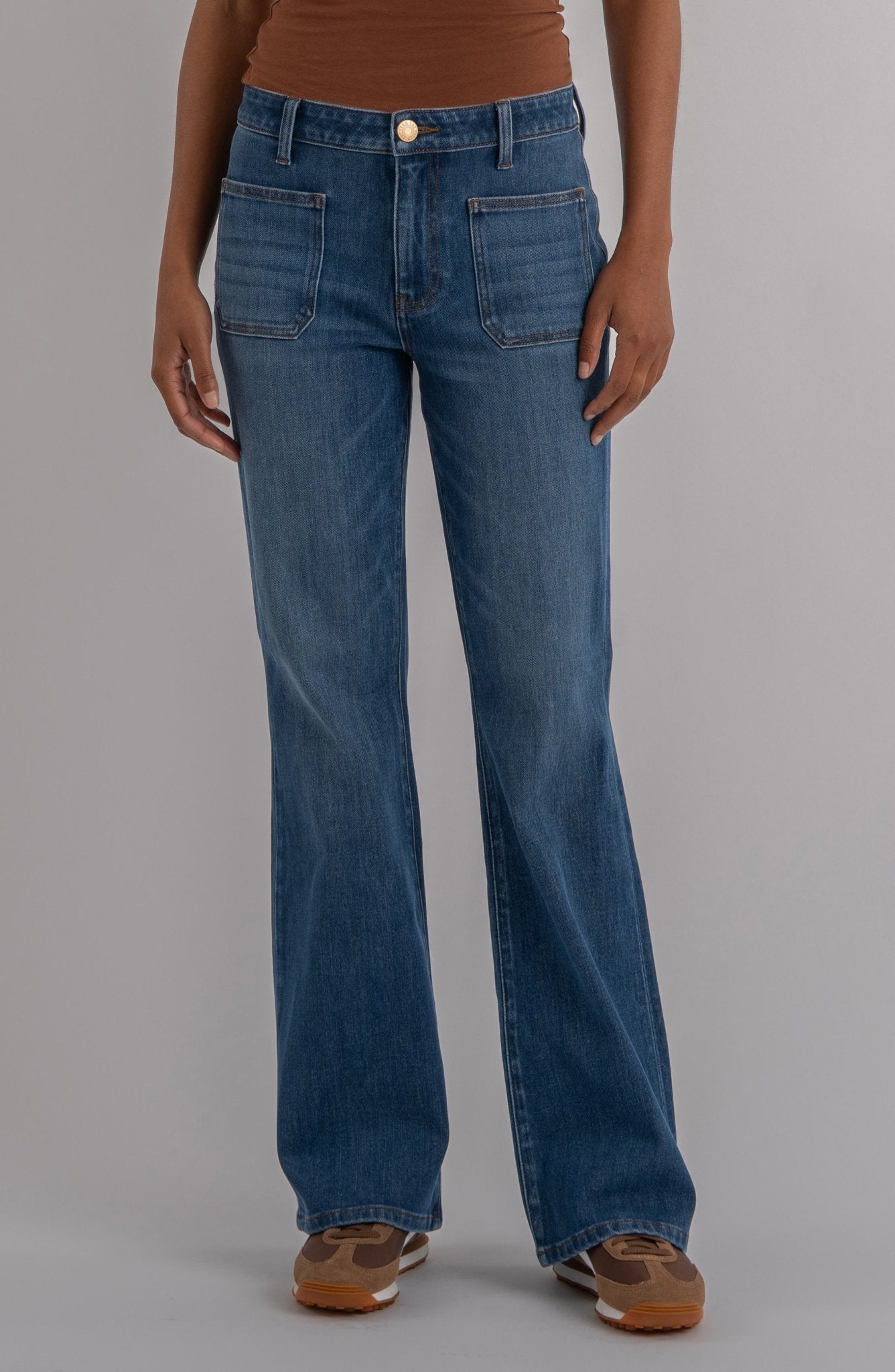 KUT Ana HR Flare W/ Patch Pockets - Apparent - Mainstream Boutique