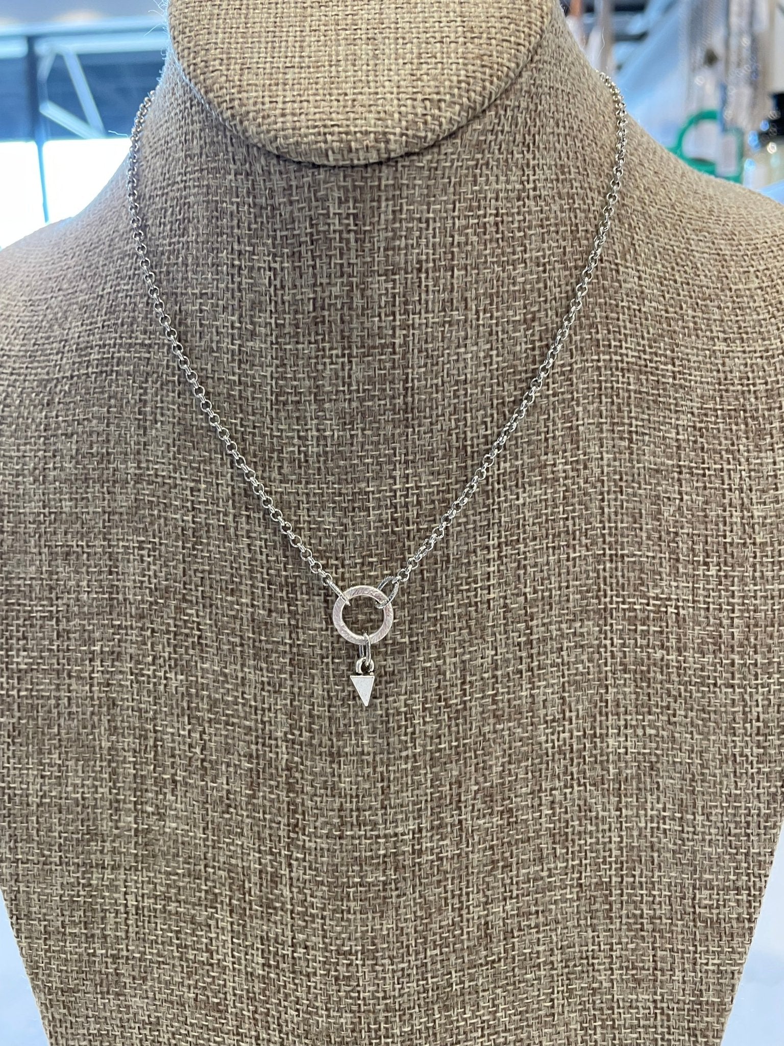 Spike Mini Circle Necklace - Mainstream Boutique
