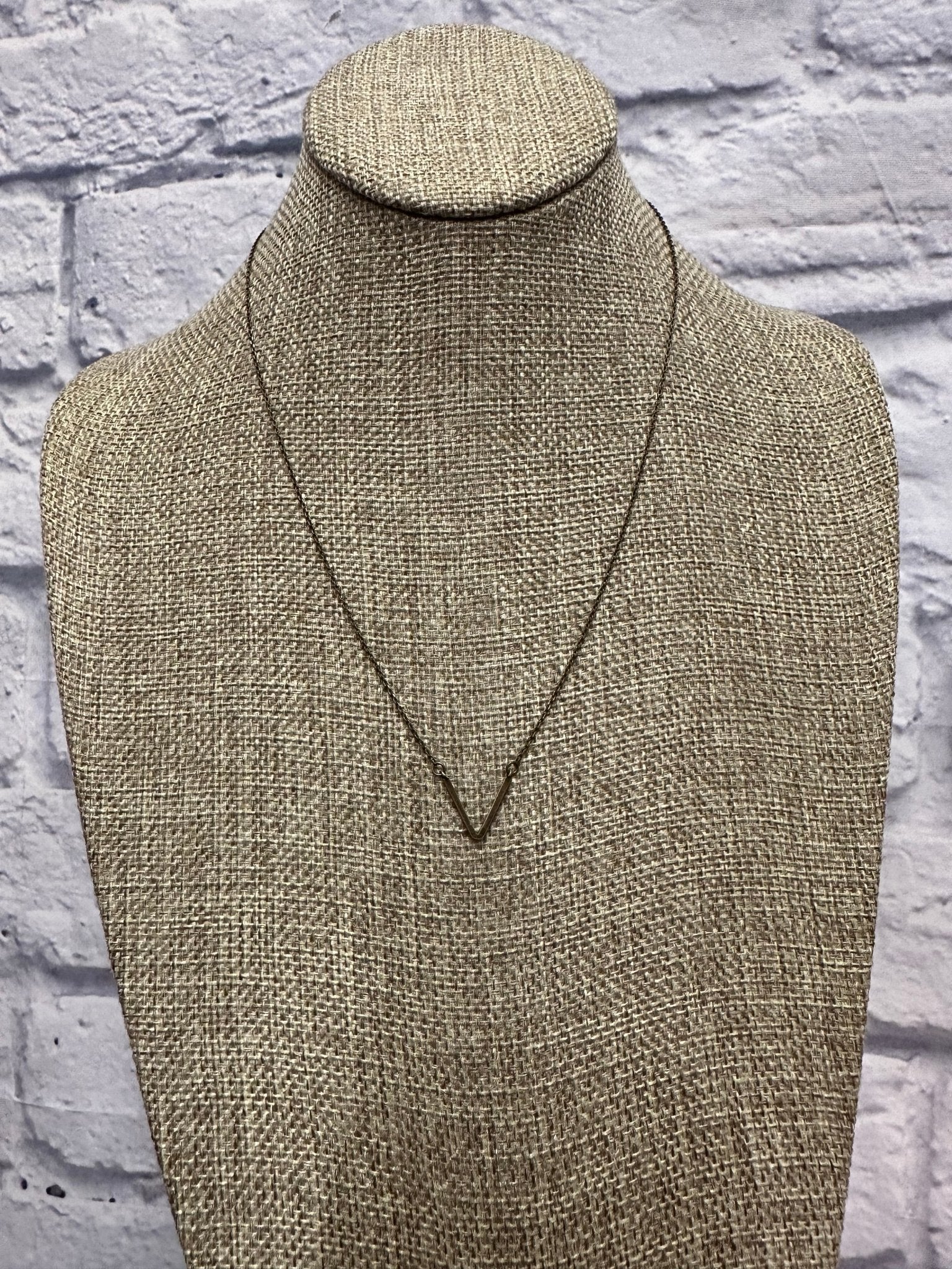 Chevron Pendant Necklace - Mainstream Boutique