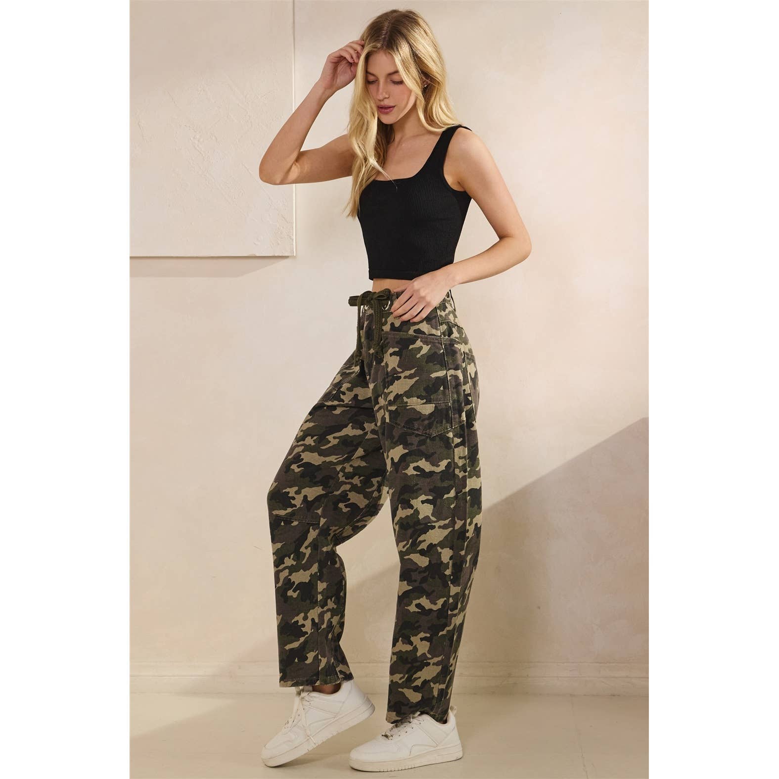 Veveret Printed Horseshoe Jeans - Camo - Mainstream Boutique