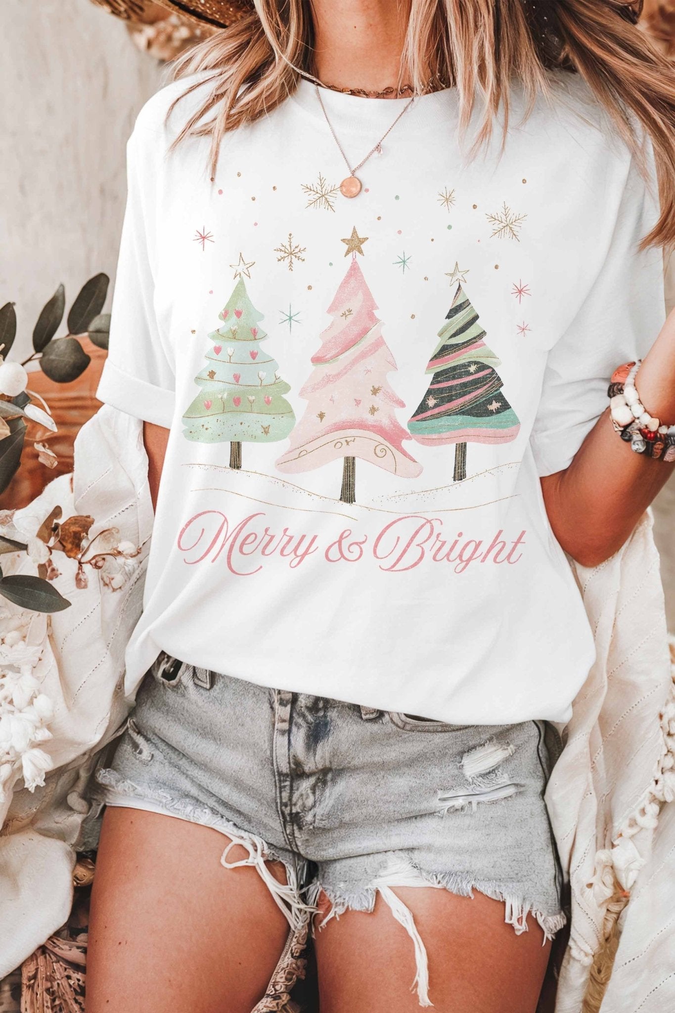 Merry And Bright Oversized Graphic Tee *Final Sale* - Mainstream Boutique