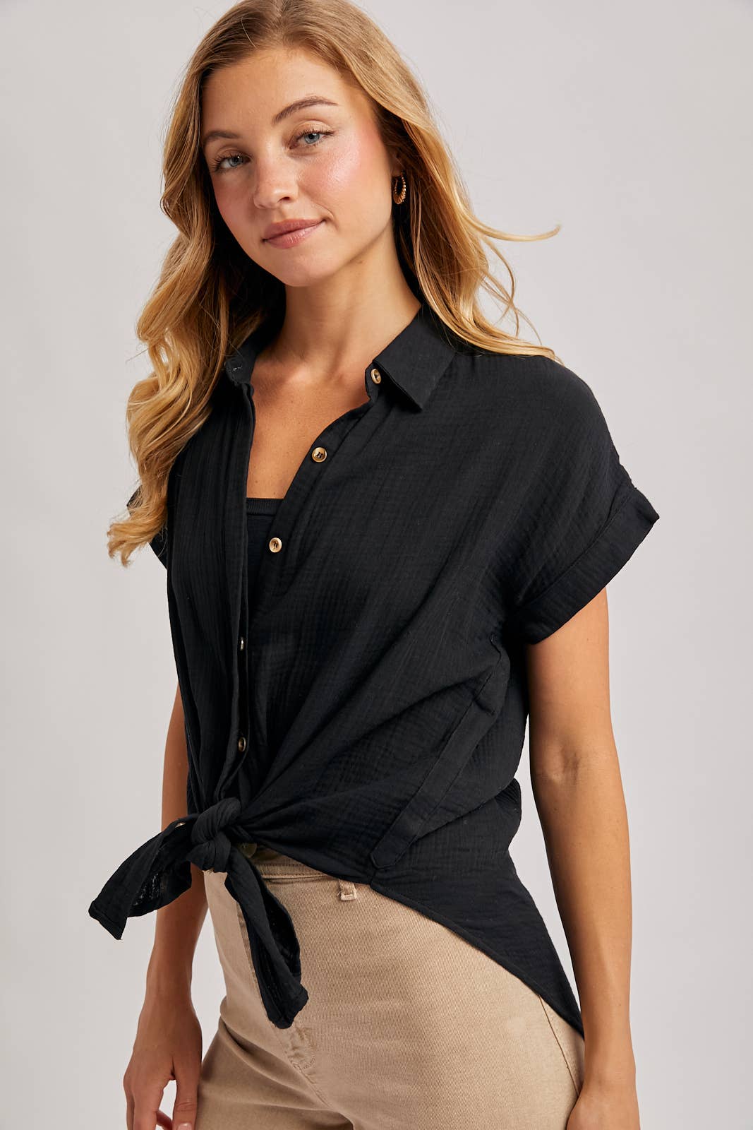 ESSENTIAL BUTTON UP COTTON SHIRT - Mainstream Boutique