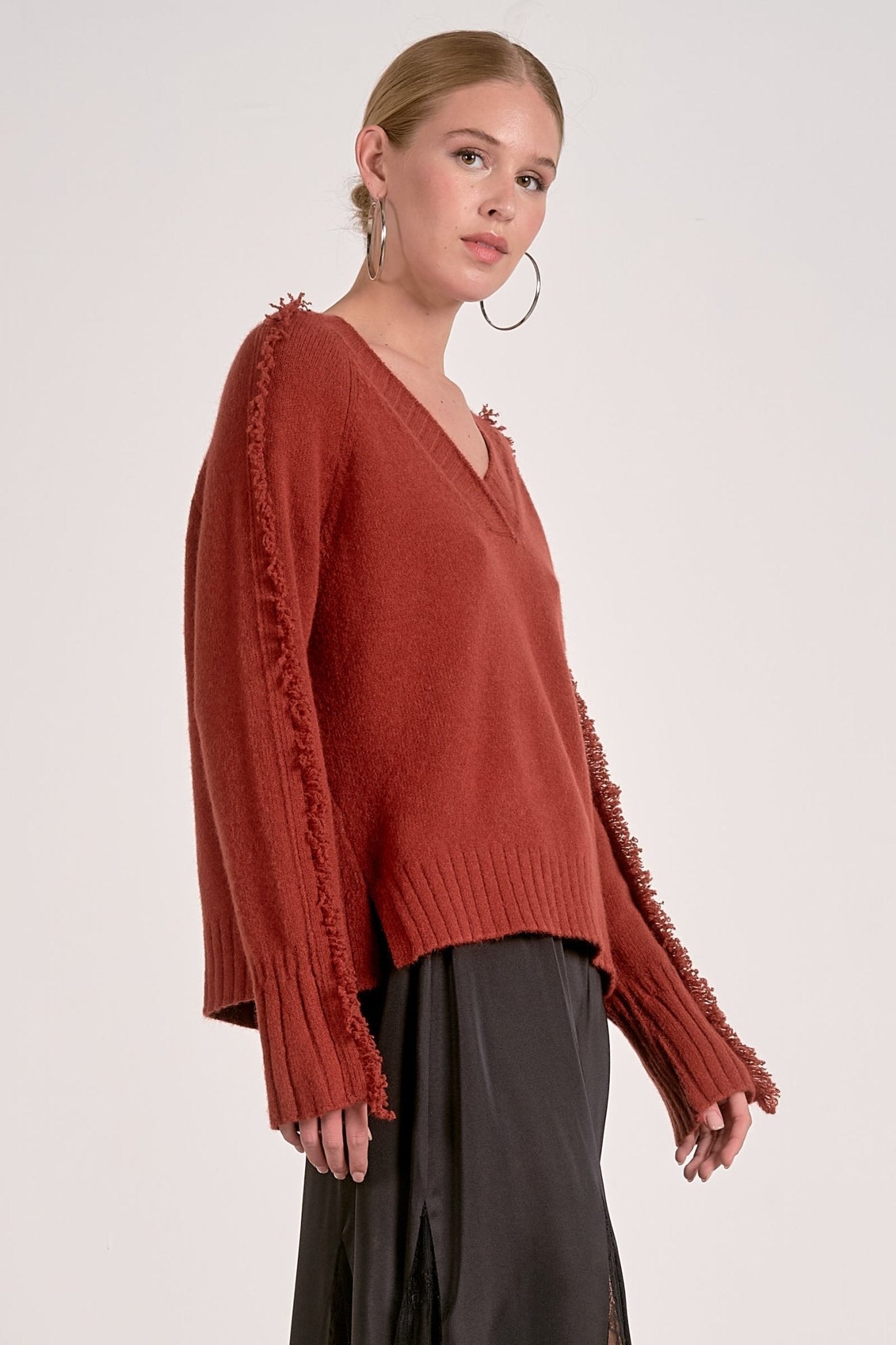 Sweater With V Neck Fray - Mainstream Boutique