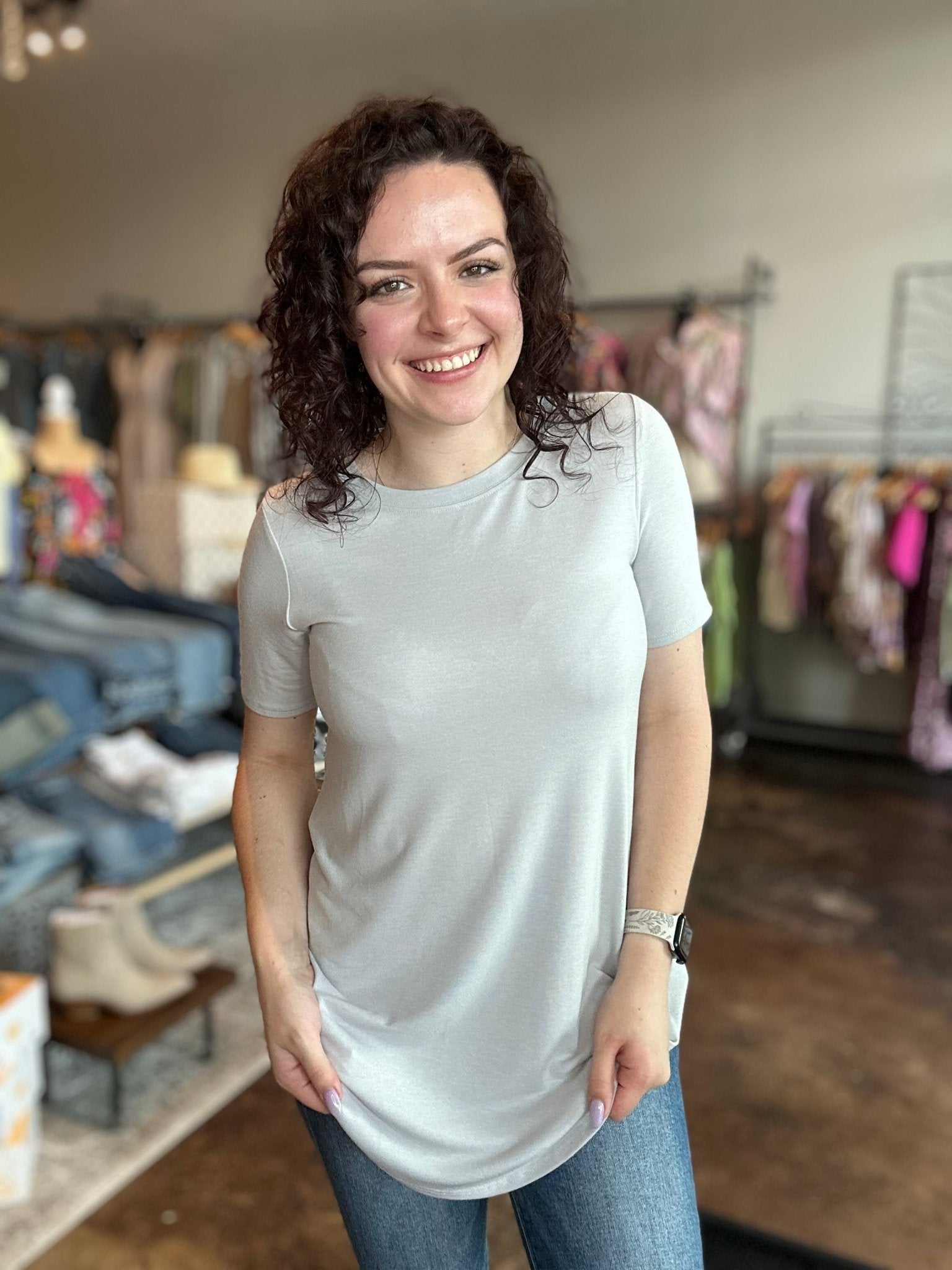Short Sleeve Round Neck Top - Mainstream Boutique