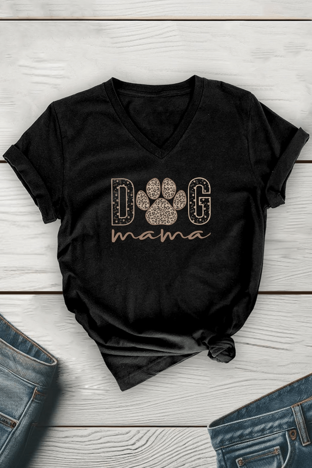 Dog Mama Leopard T-Shirt - Mainstream Boutique