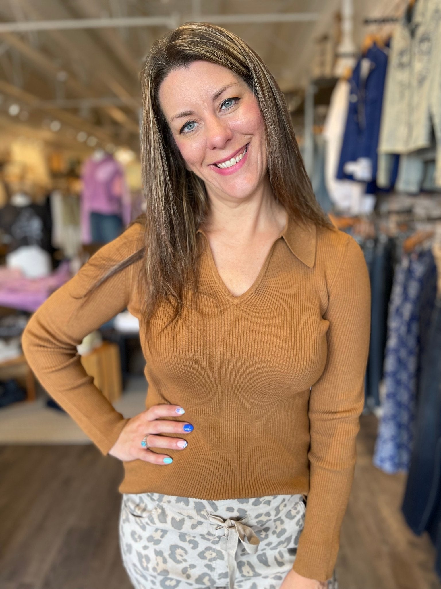 L/S V - Neck Collared Sweater - HQ - Mainstream Boutique
