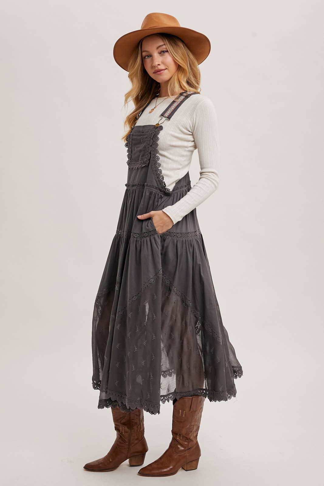 LACE EMBROIDERED TULLE BIB MAXI DRESS - Mainstream Boutique