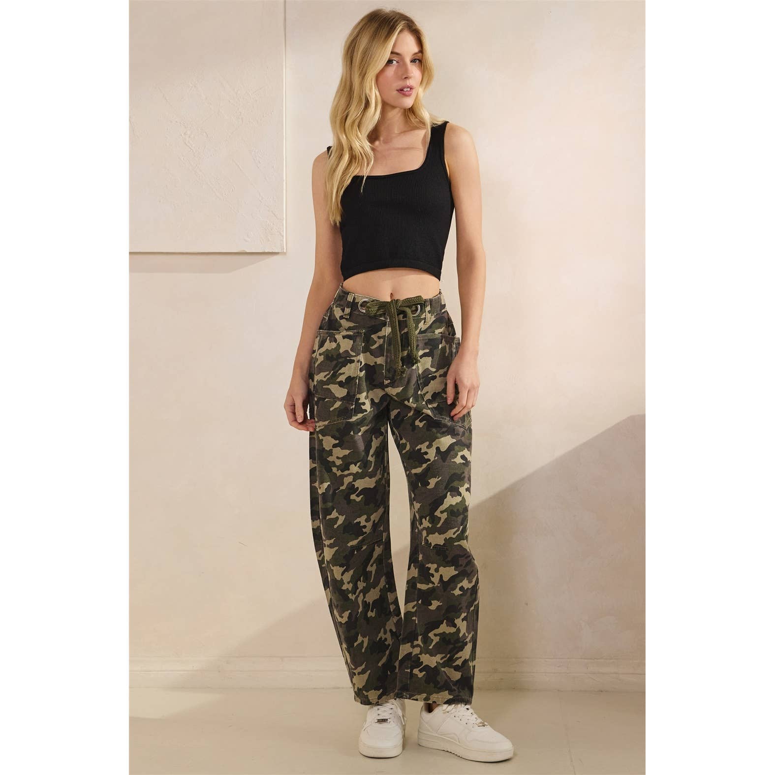 Veveret Printed Horseshoe Jeans - Camo - Mainstream Boutique
