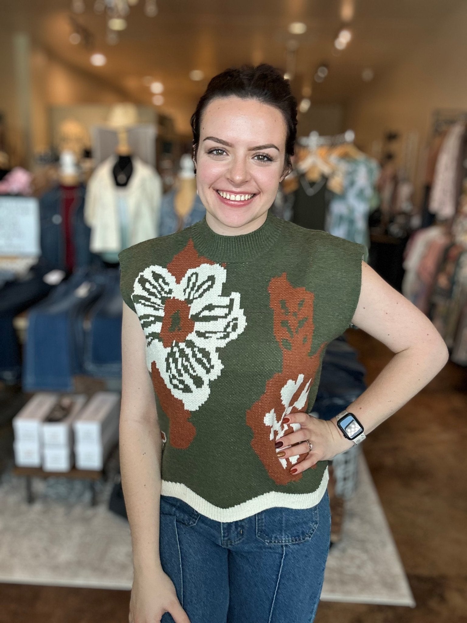 Floral Sleeveless Sweater Top - Mainstream Boutique