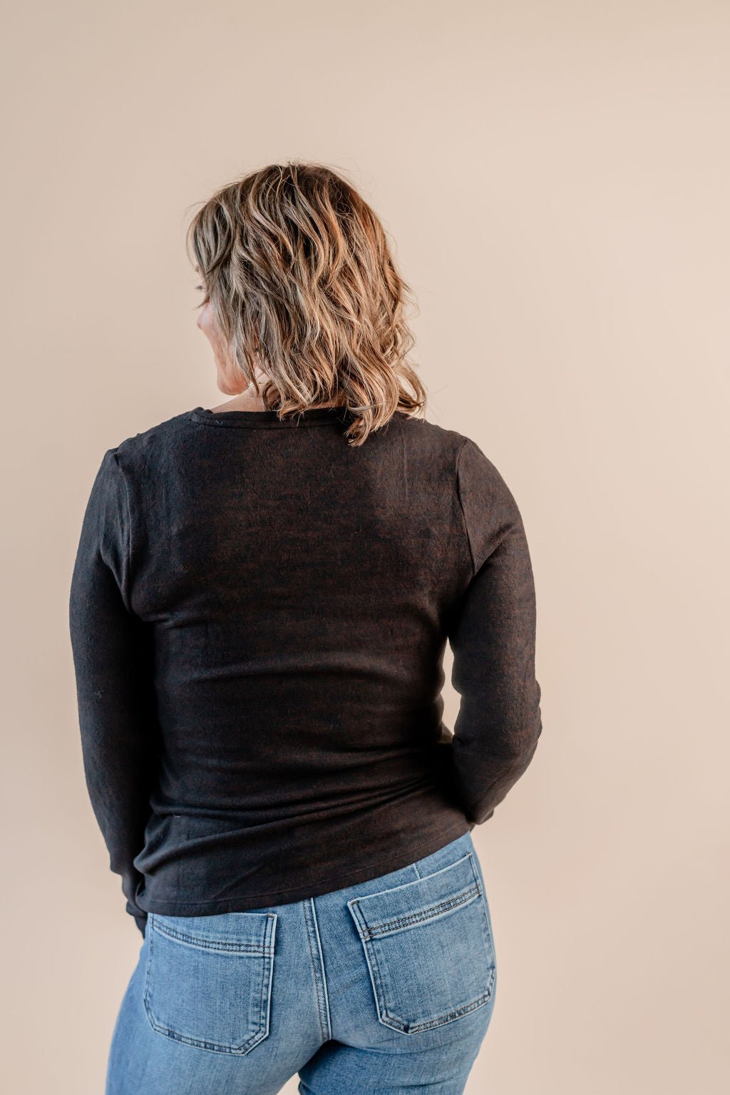 Long Sleeve V - Neck Knit Top - Mainstream Boutique