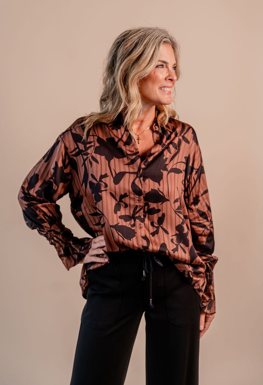 Button Down Flare Sleeve Top - Mainstream Boutique