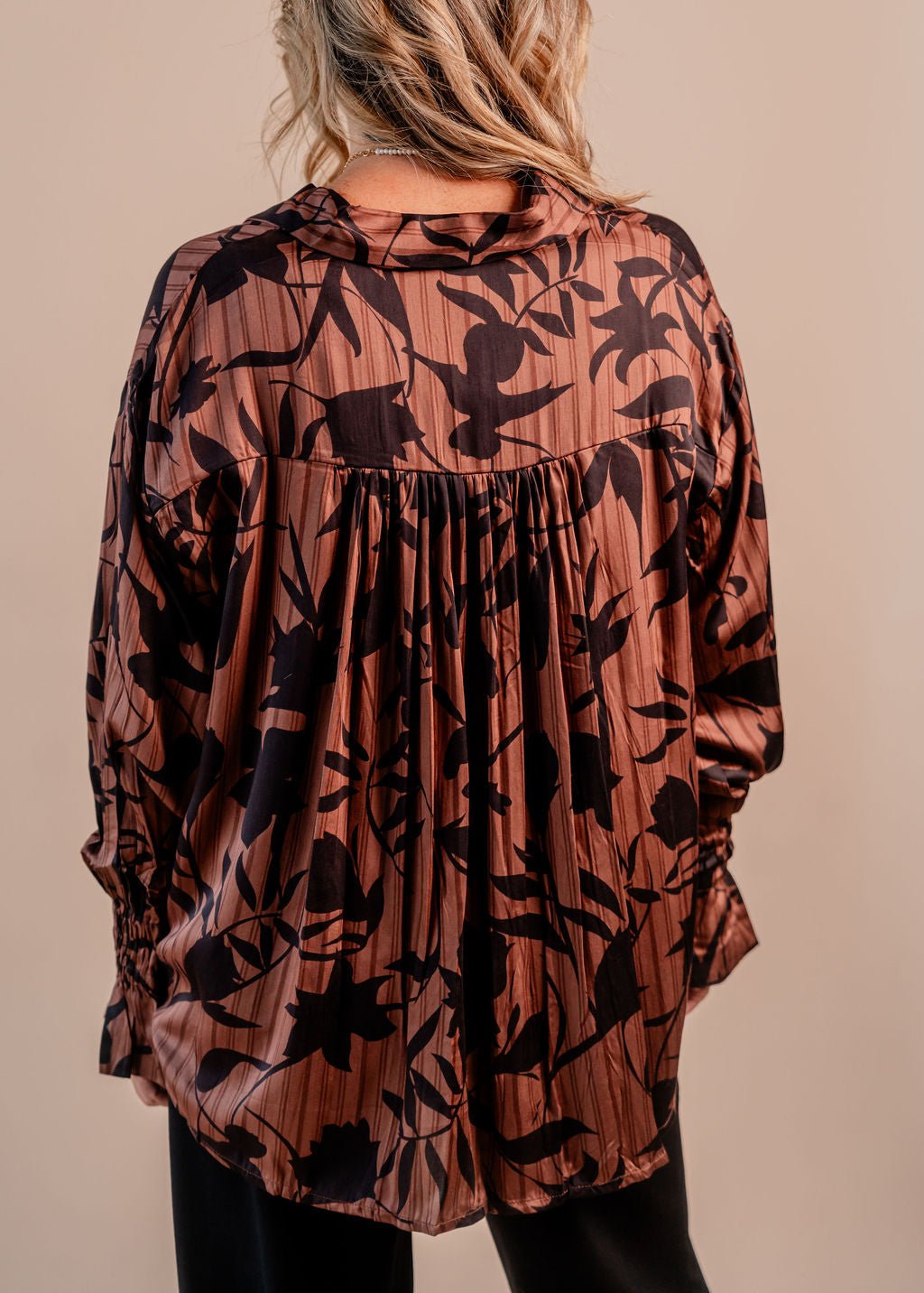 Button Down Flare Sleeve Top - Mainstream Boutique