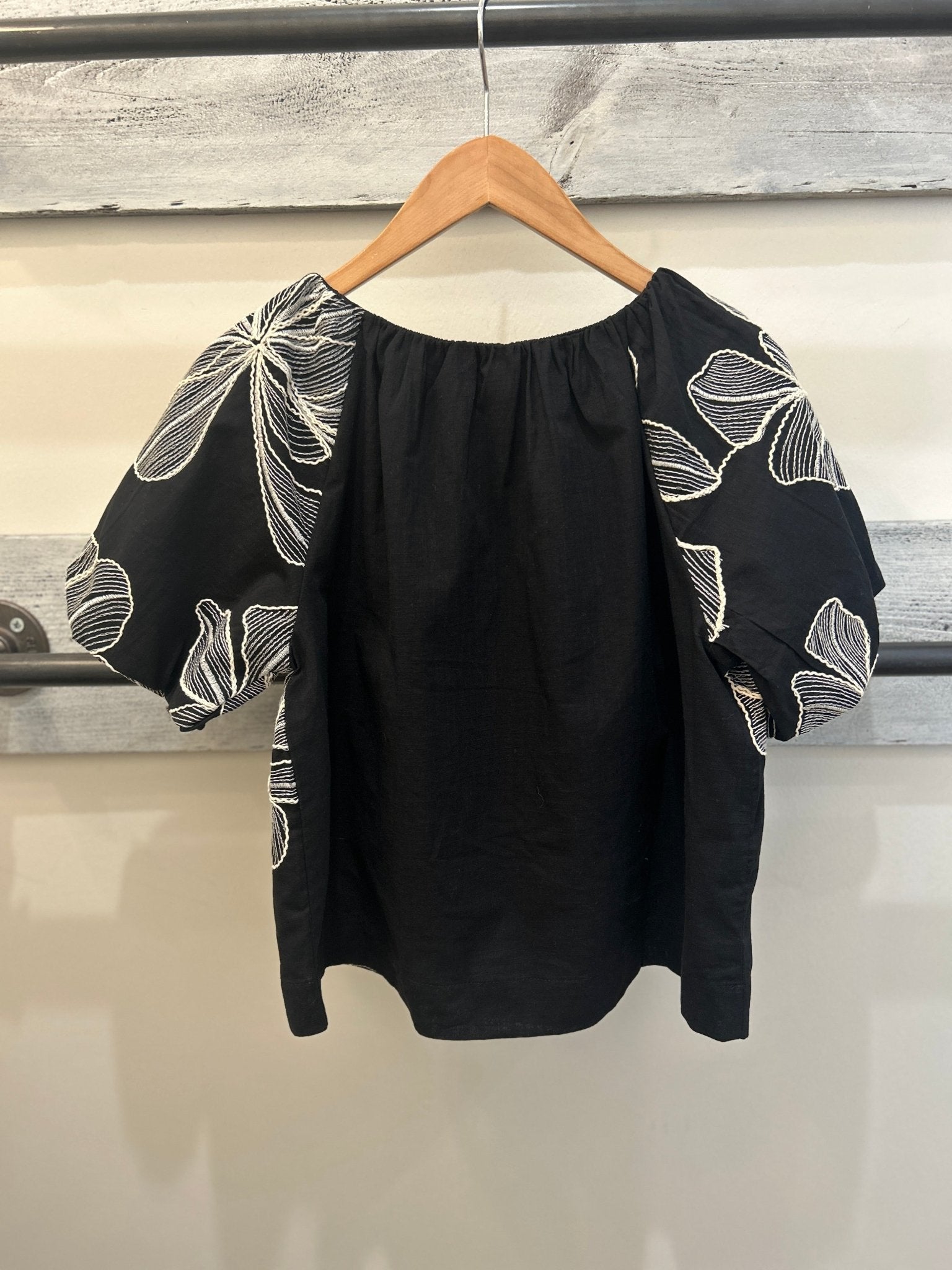THML Puff Sleeve Floral Embroidery Detail Top - Black - Mainstream Boutique