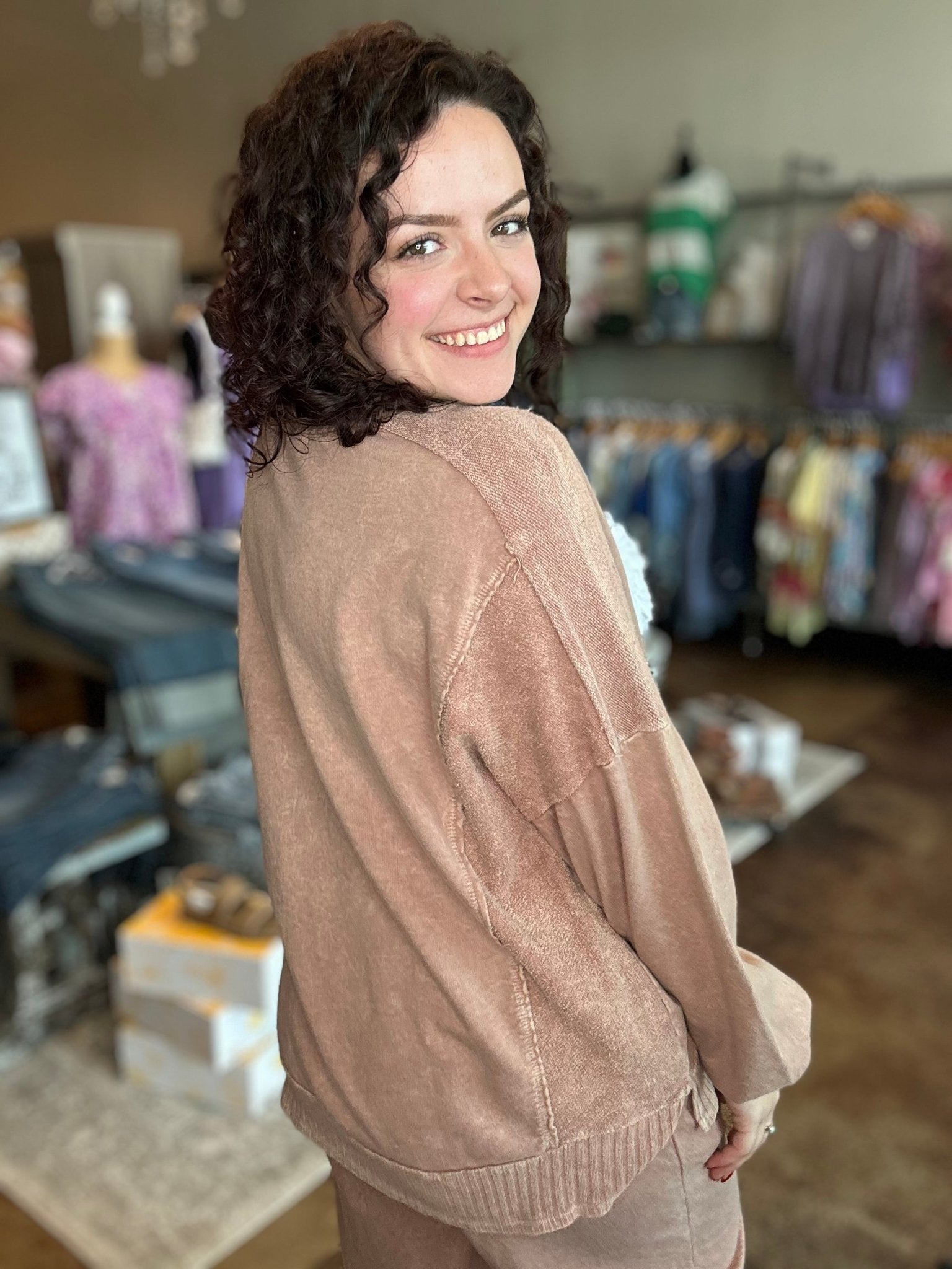 Plaid Star Sweatshirt - Mainstream Boutique