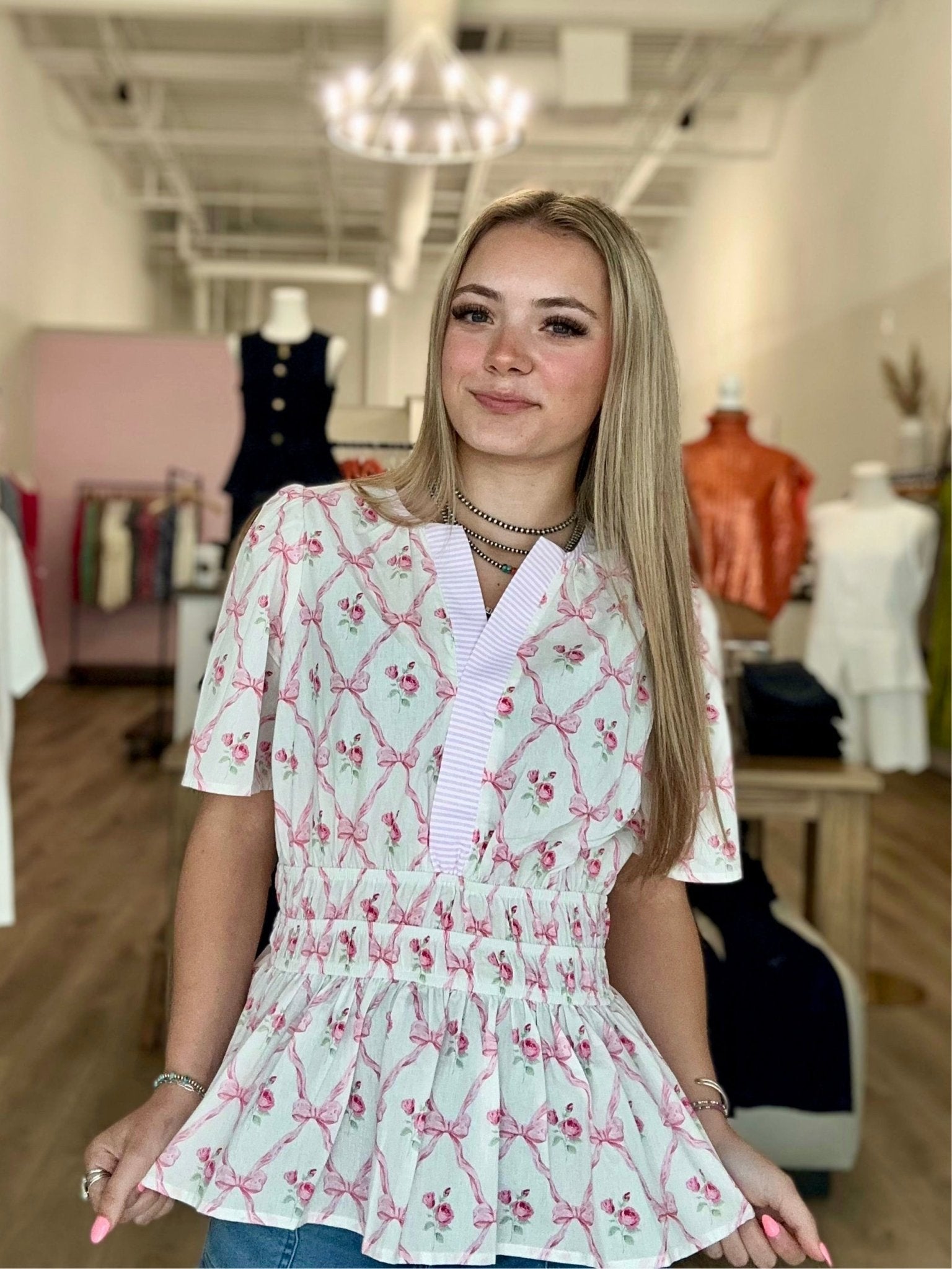 SHORT SLEEVE WOVEN PRINT TOP W/ELASTIC WAIST BAND - Mainstream Boutique
