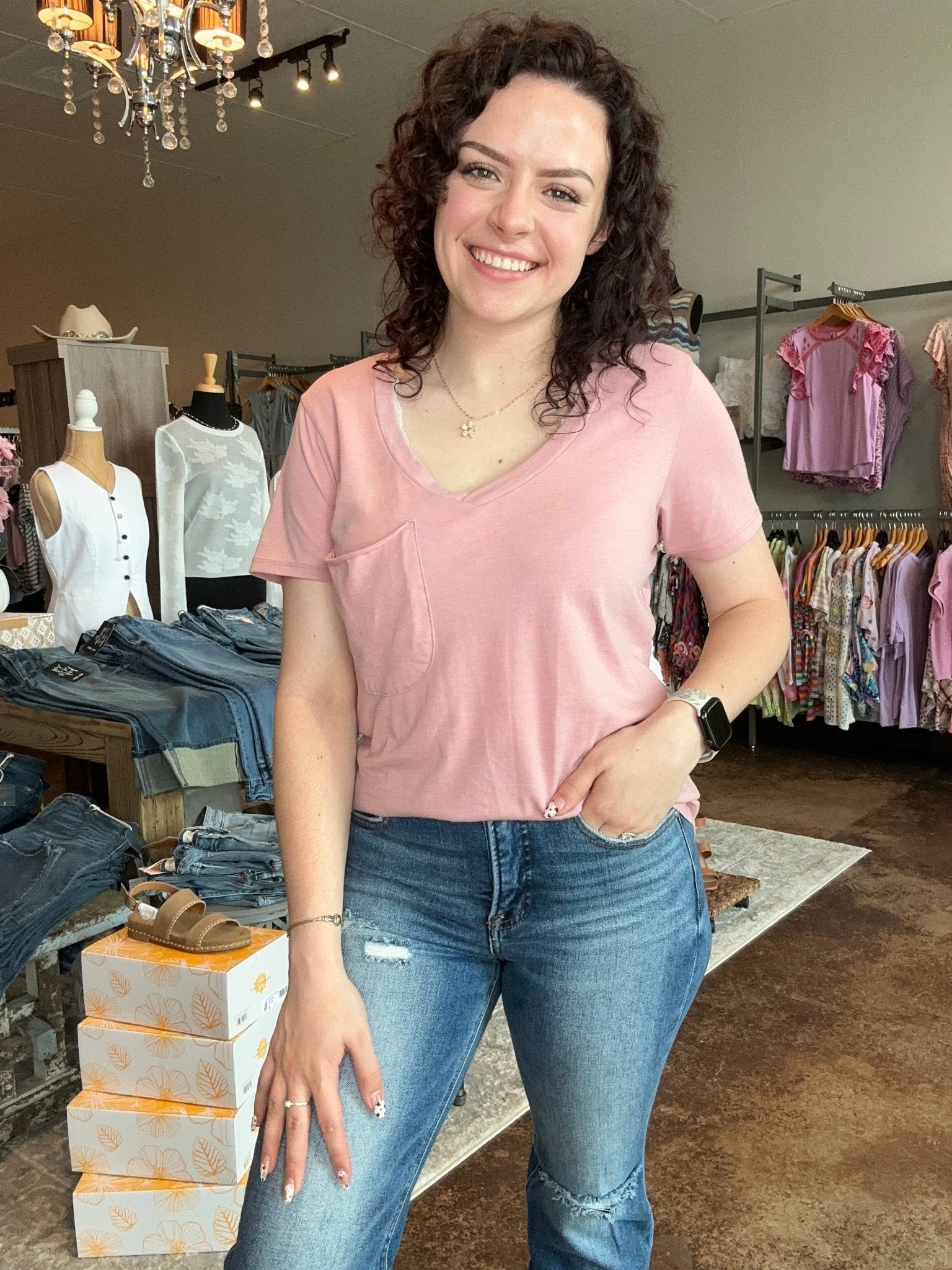 The Pocket Tee - Mainstream Boutique