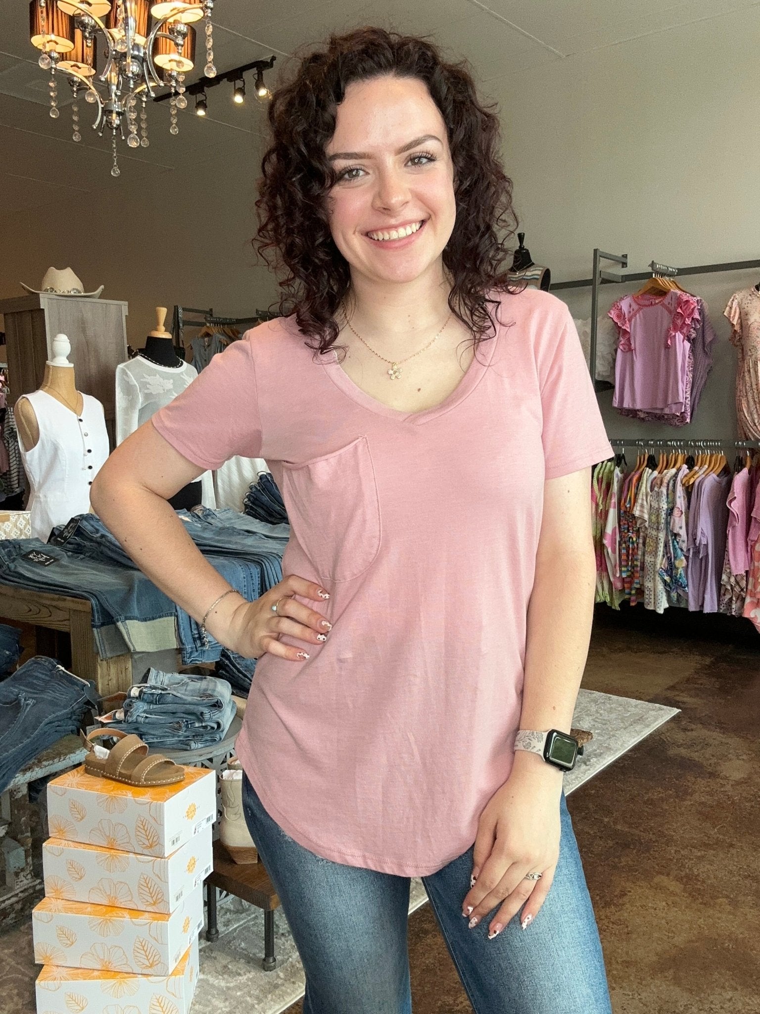 The Pocket Tee - Mainstream Boutique