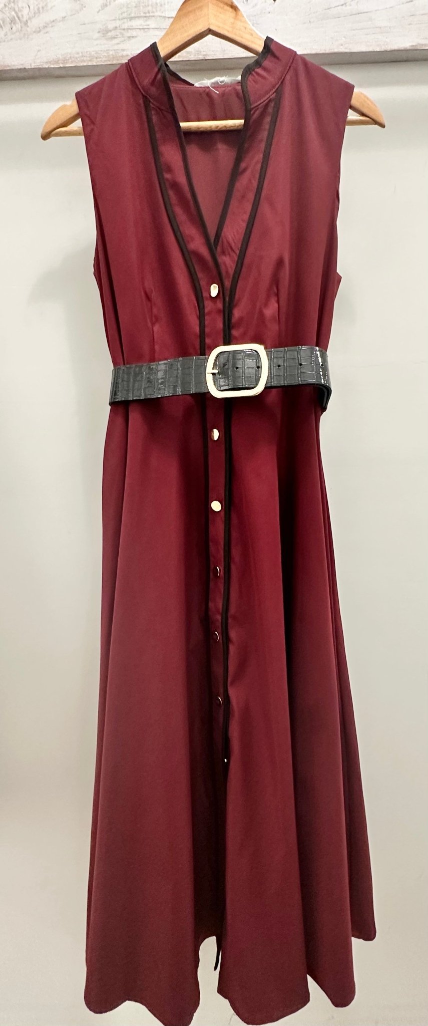 SLEEVELESS BELTED DRESS - Mainstream Boutique