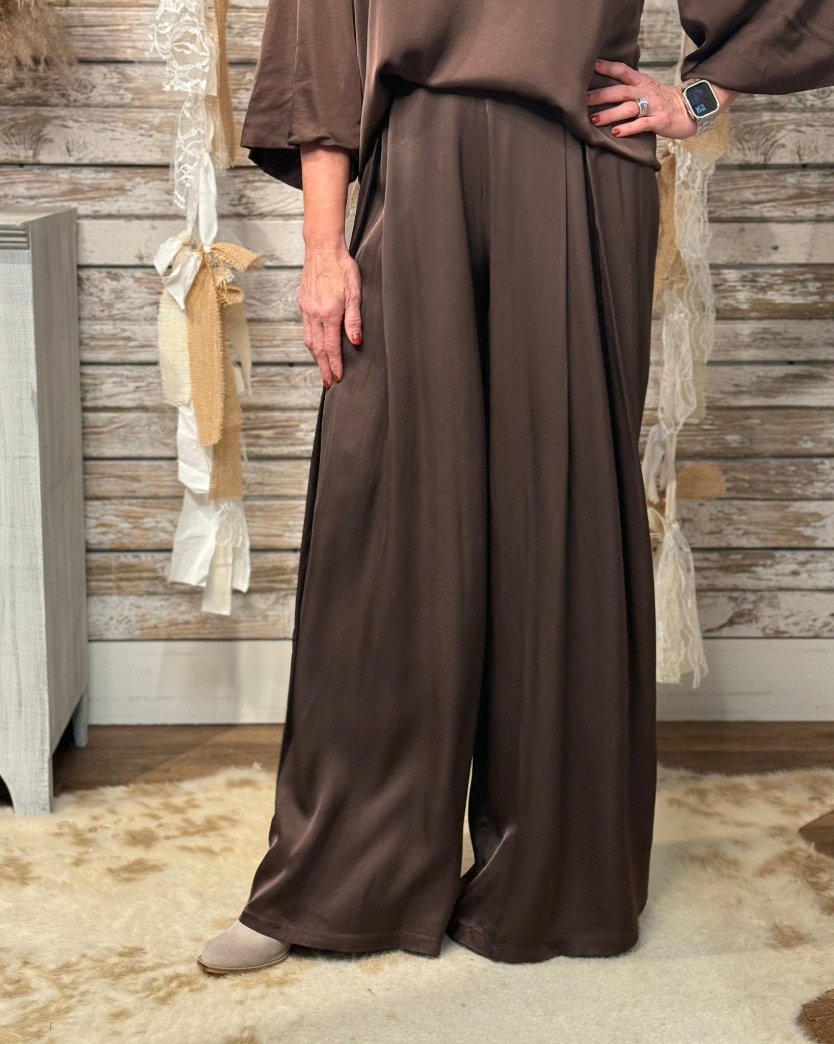 Gia Satin Pleat Front Wide Pant - Mainstream Boutique