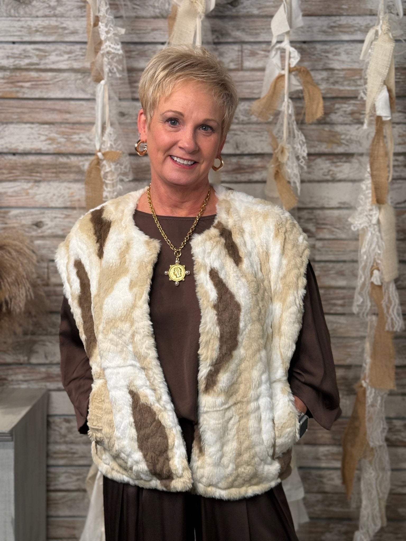 Sierra Luxe Fur Vest - Mainstream Boutique