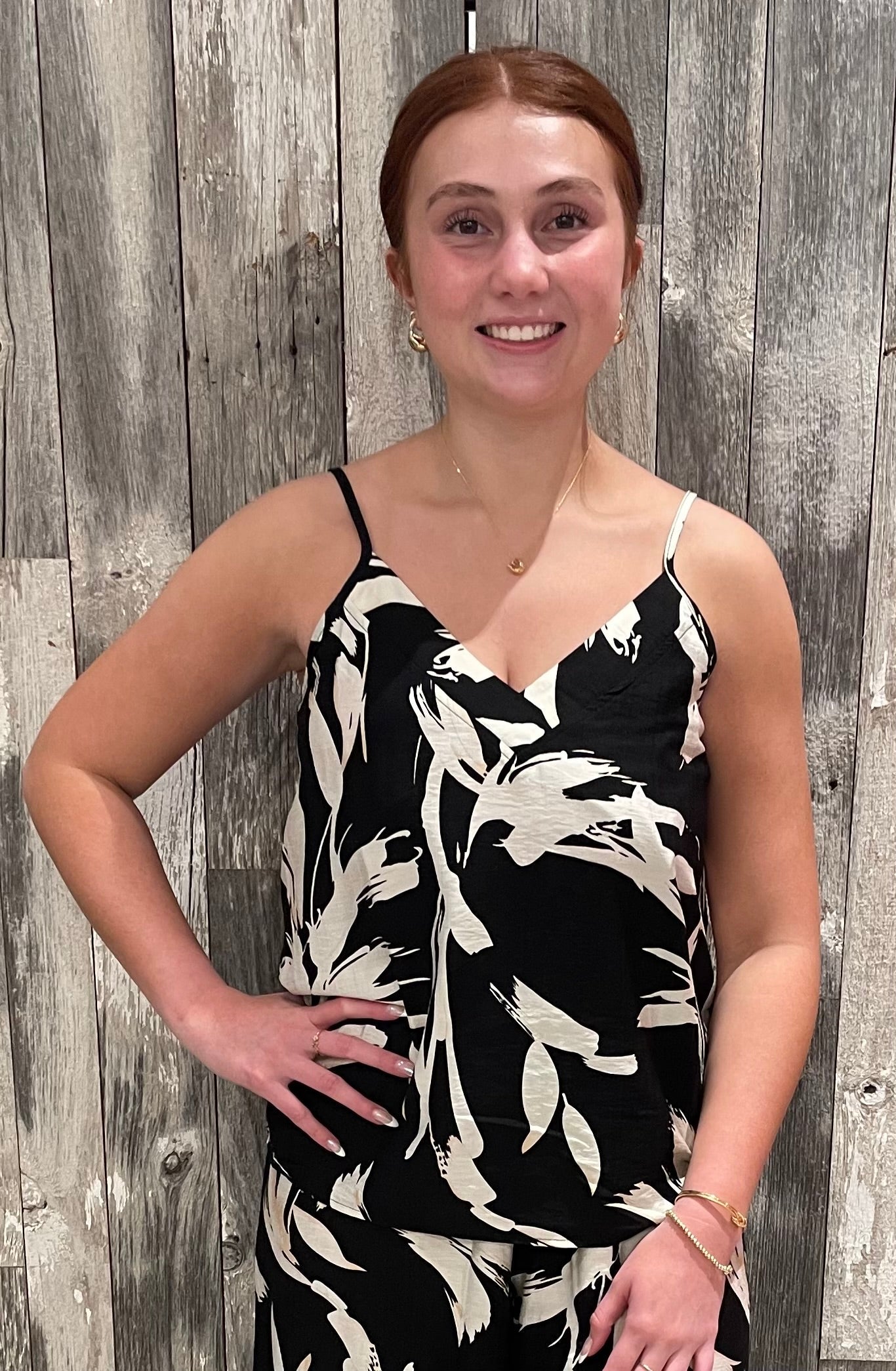 V - Neck Floral Print Tank - Mainstream Boutique