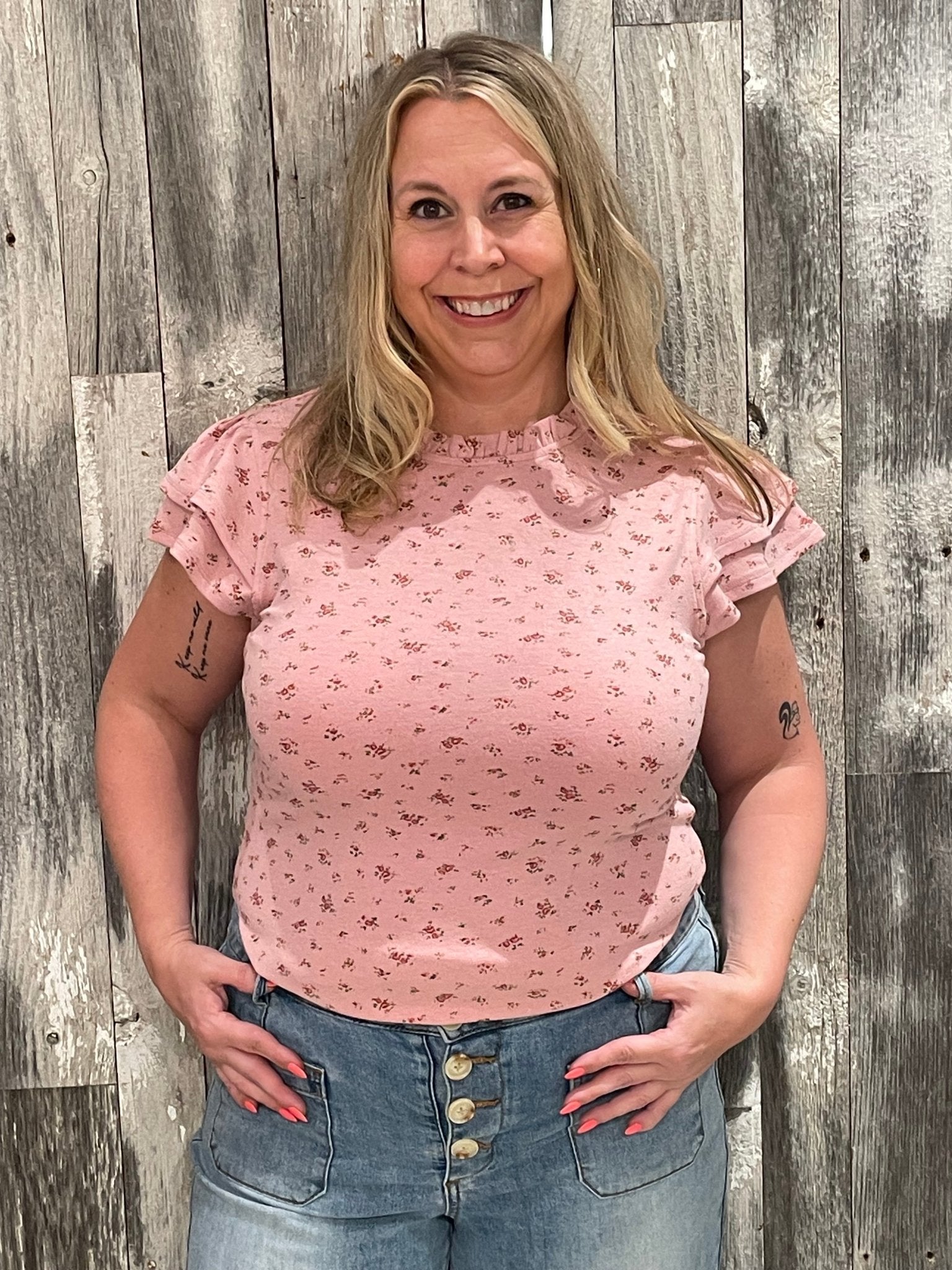 Floral Printed Butterfit Cap Sleeve Top - Mainstream Boutique