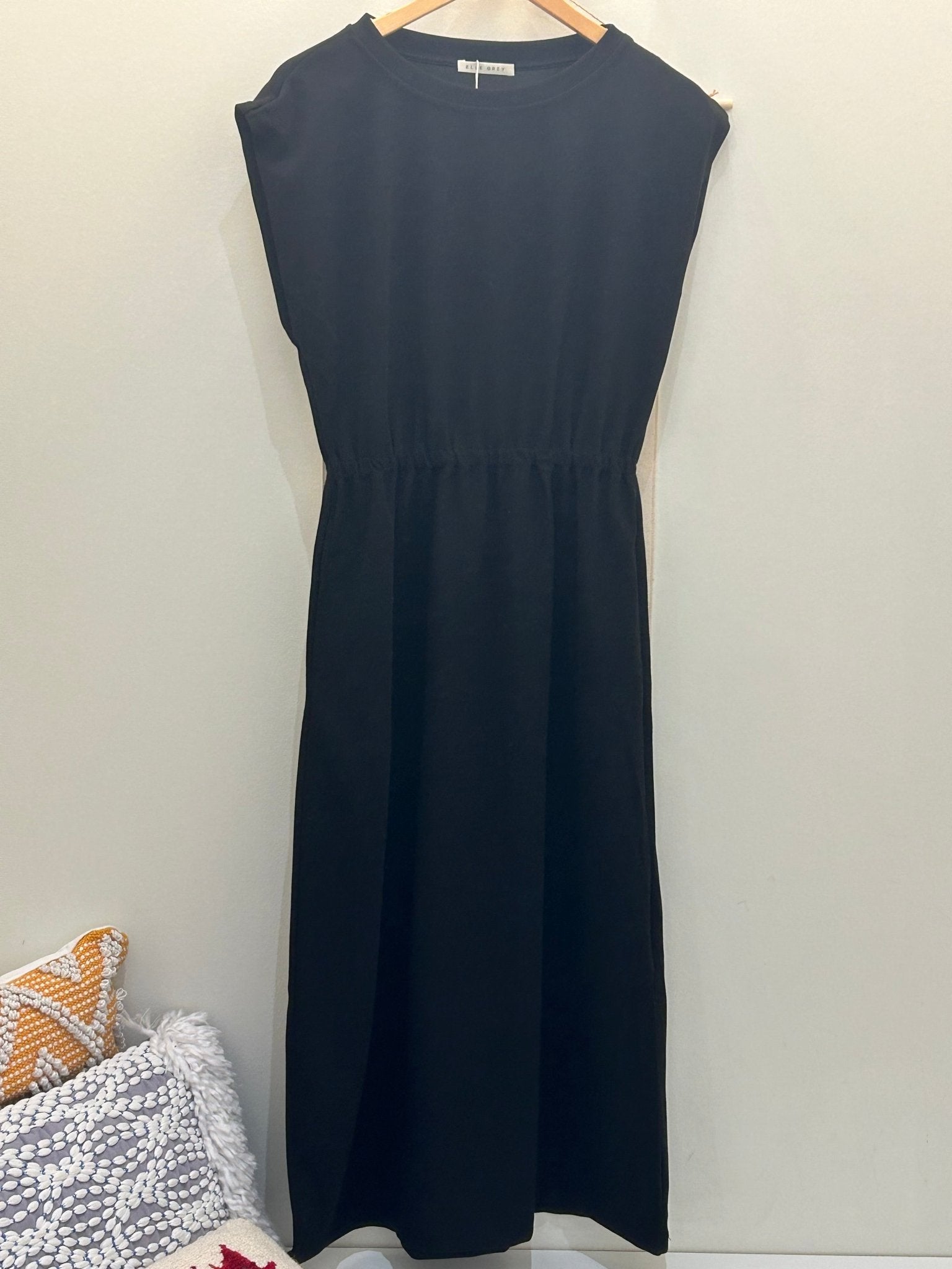 Elastic Waist Casual Maxi Sheath Dress - Black - Mainstream Boutique