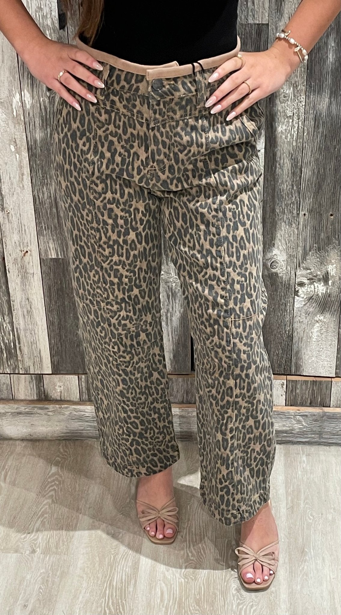 Mid Rise Crop Relaxed Pants - Mainstream Boutique