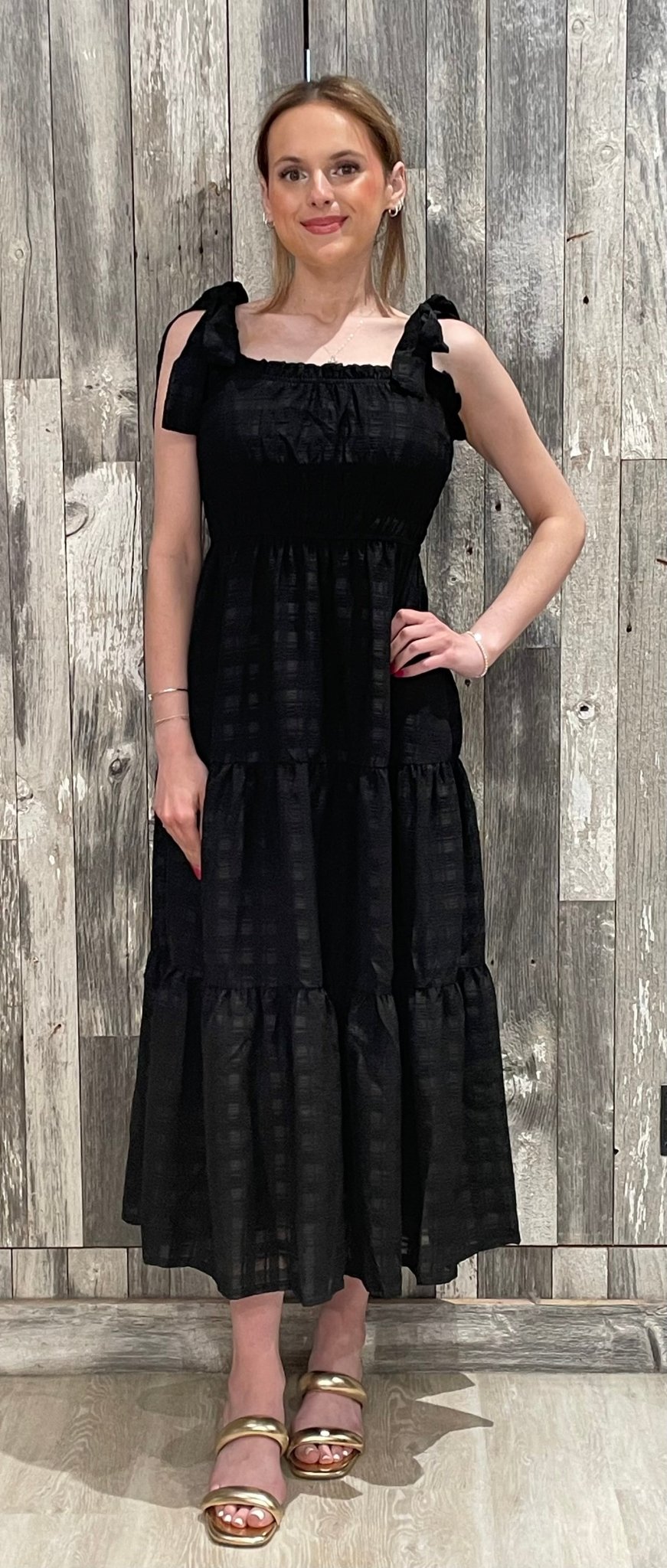 Sleeveless Tie Strap Textured Midi Tiered Dress W/ Pockets - Mainstream Boutique
