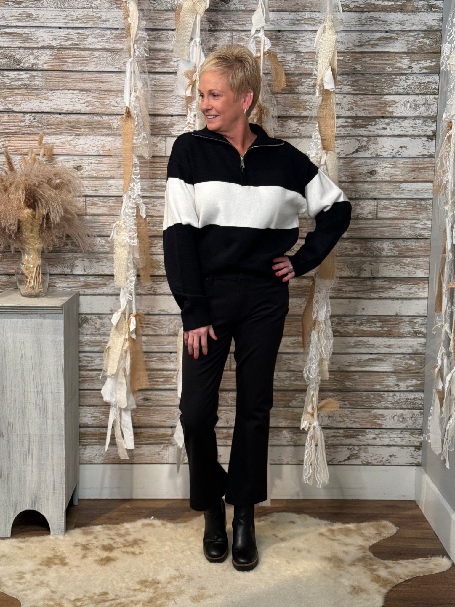 The Onyx Lane Sweater - Mainstream Boutique