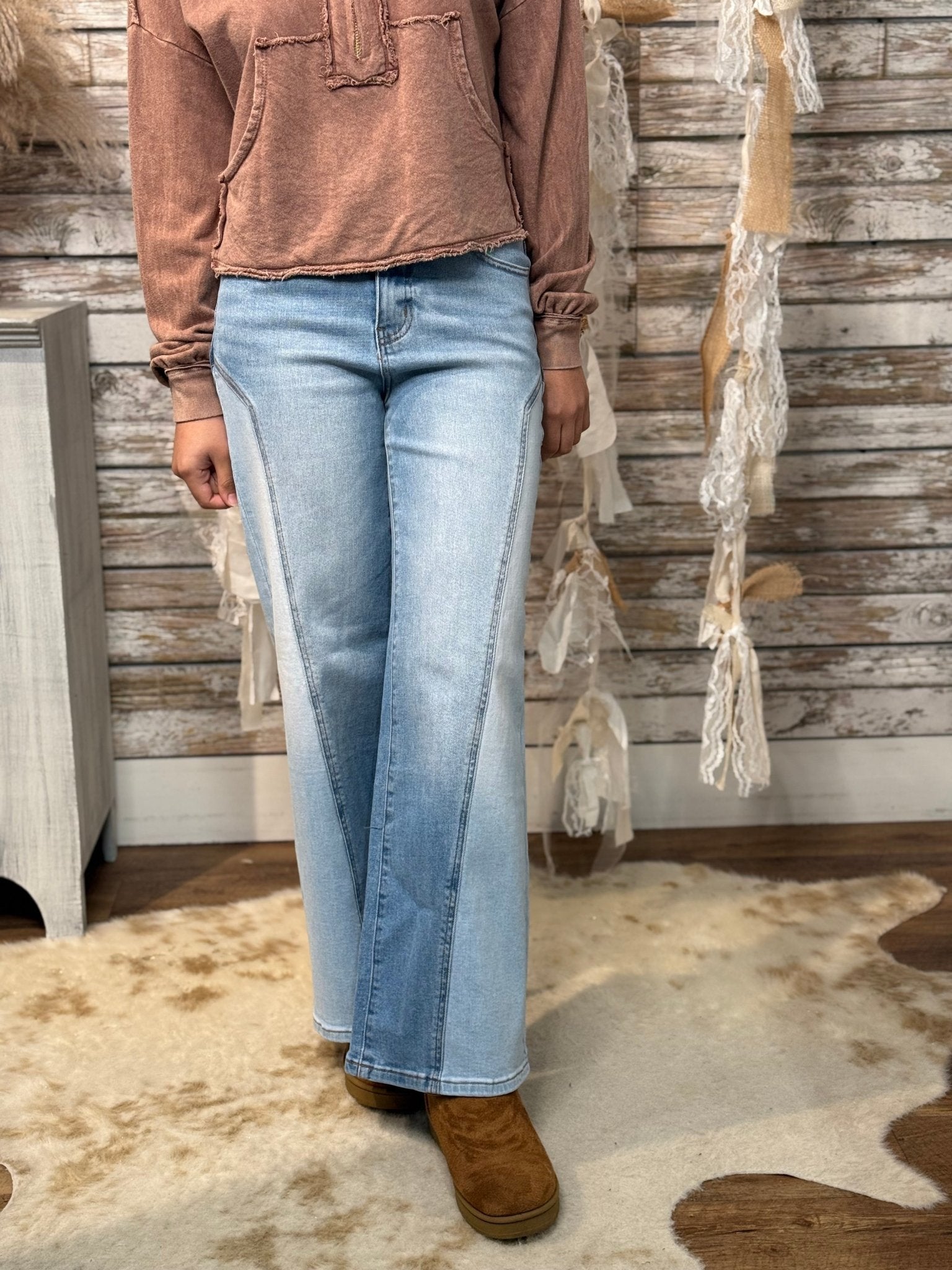 Trailblazer Two - Tone Jeans - Mainstream Boutique