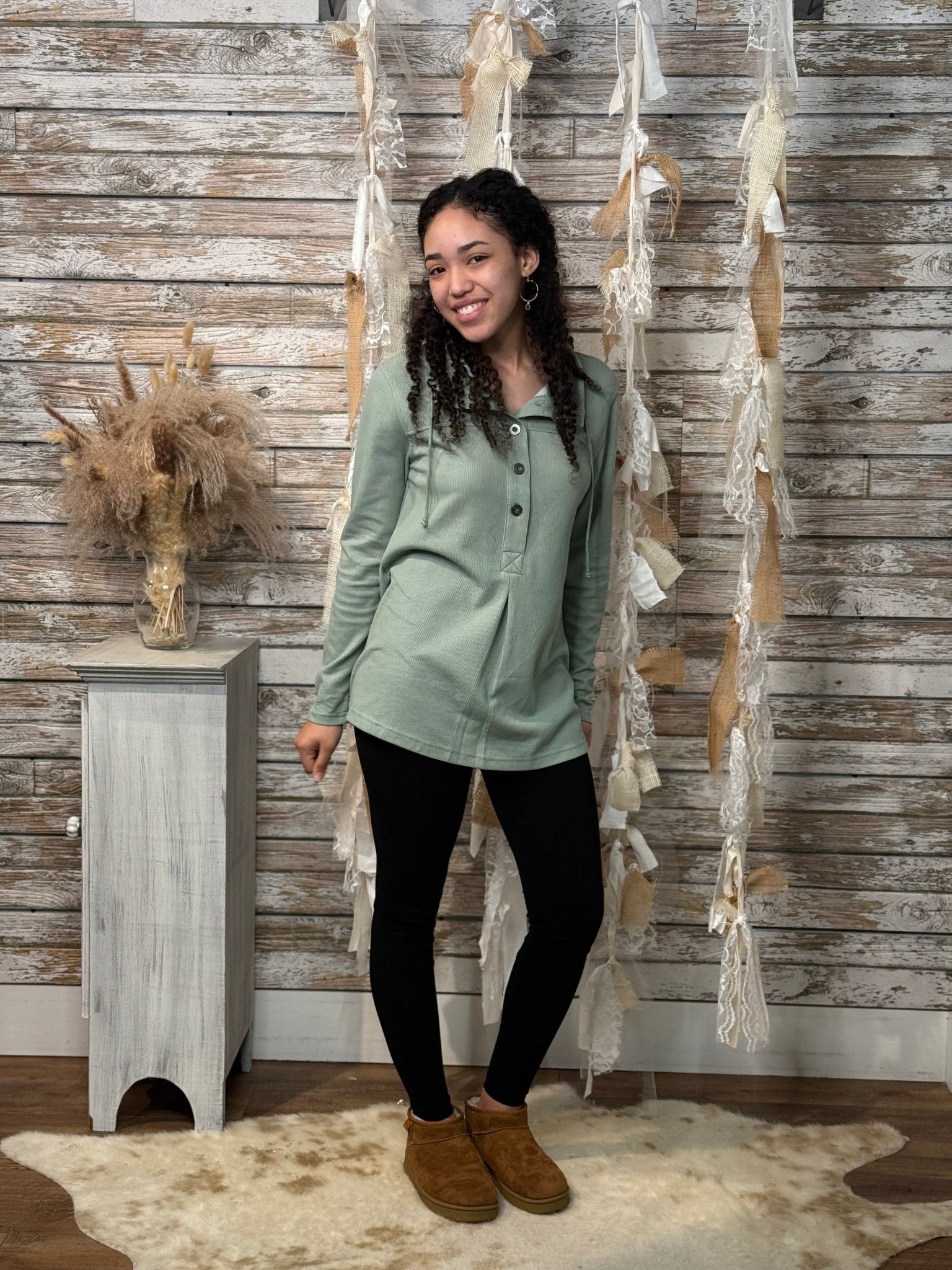 Five Star Standout Tunic - Mainstream Boutique