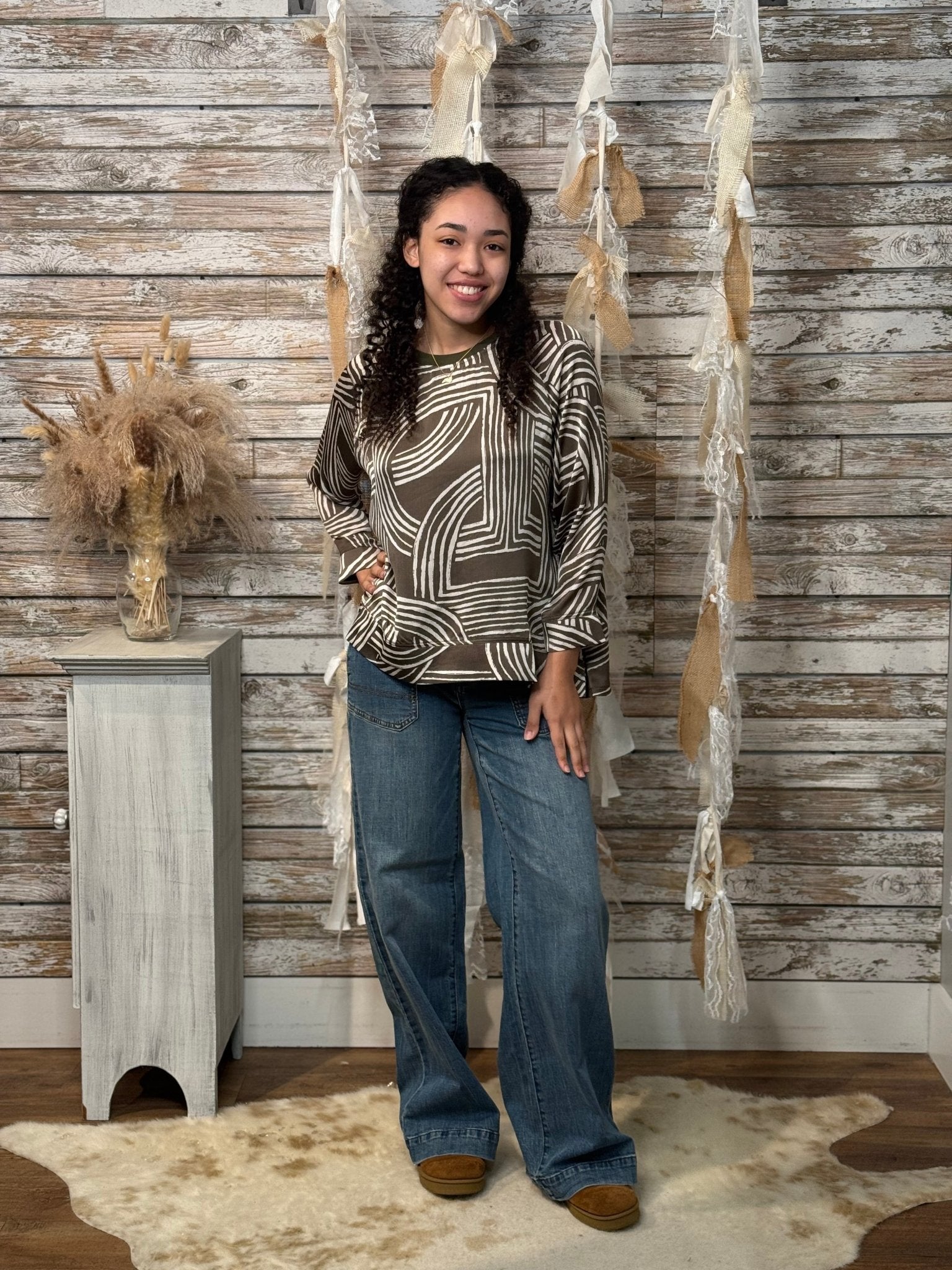 Twist & Tangle Top - Mainstream Boutique