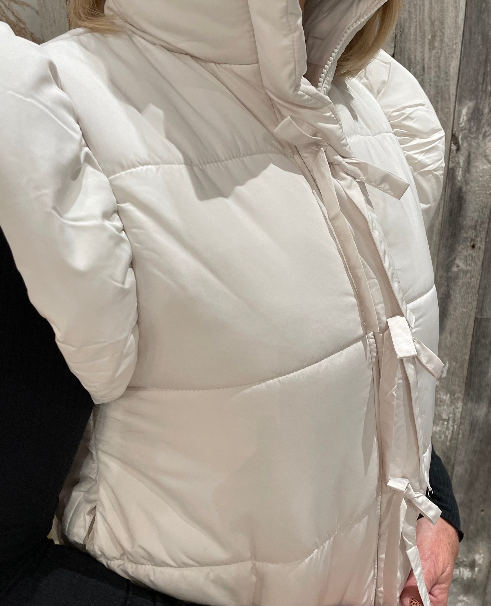 Flutter Sleeve Bow Detail Puffer Vest - Mainstream Boutique