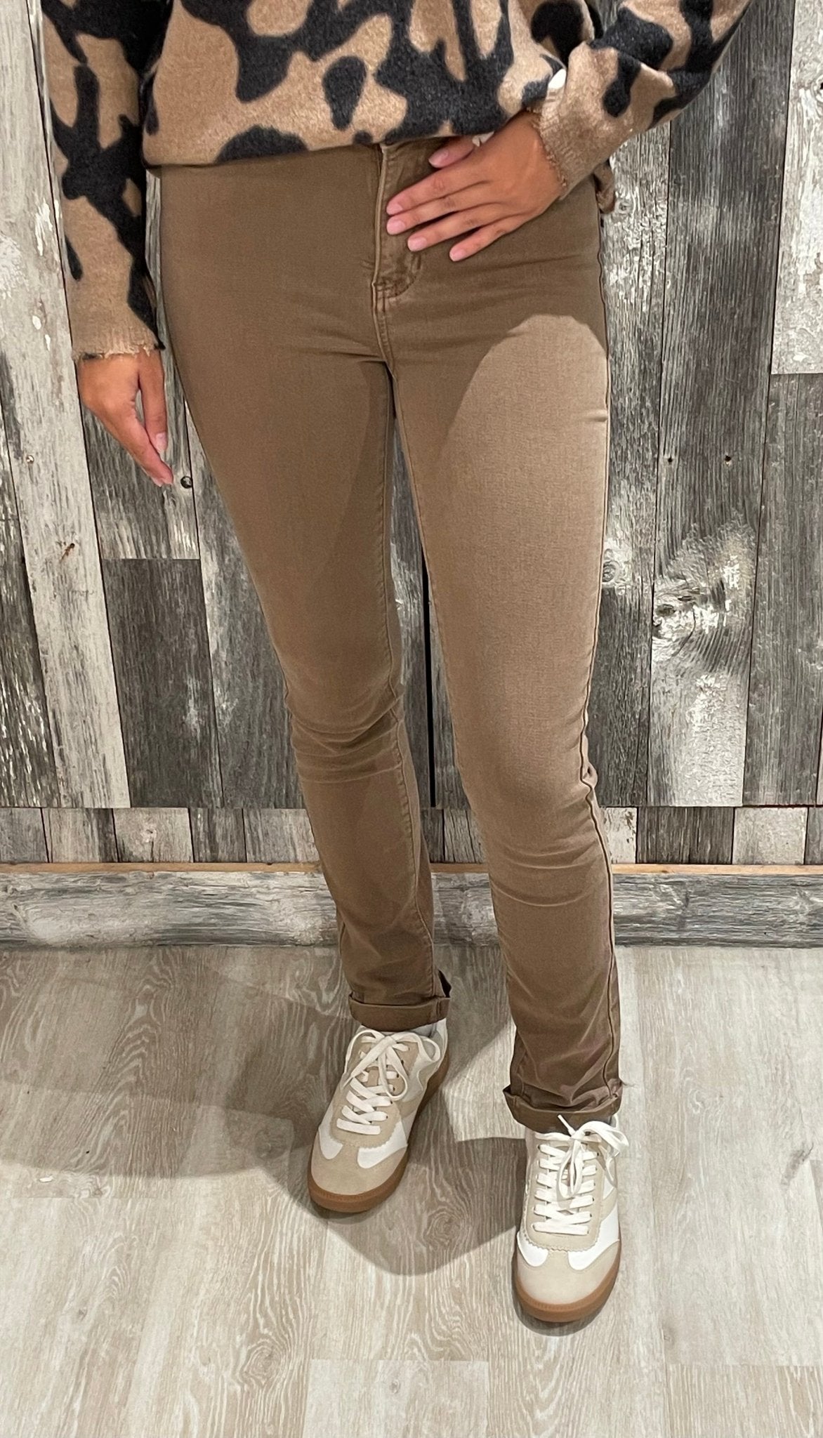 Charlie B Cuffed Hem Twill Jeans - Mainstream Boutique