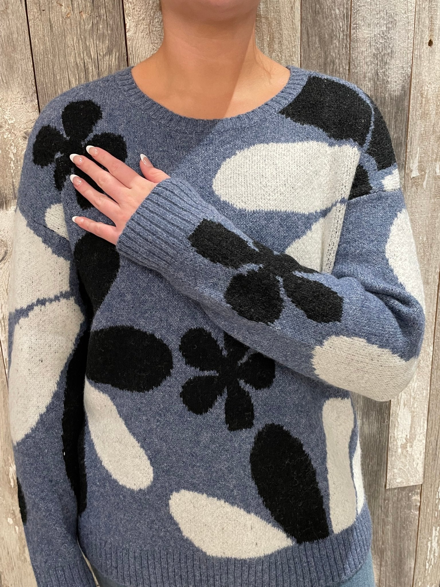 Exploded Floral Crew Neck Sweater - Mainstream Boutique
