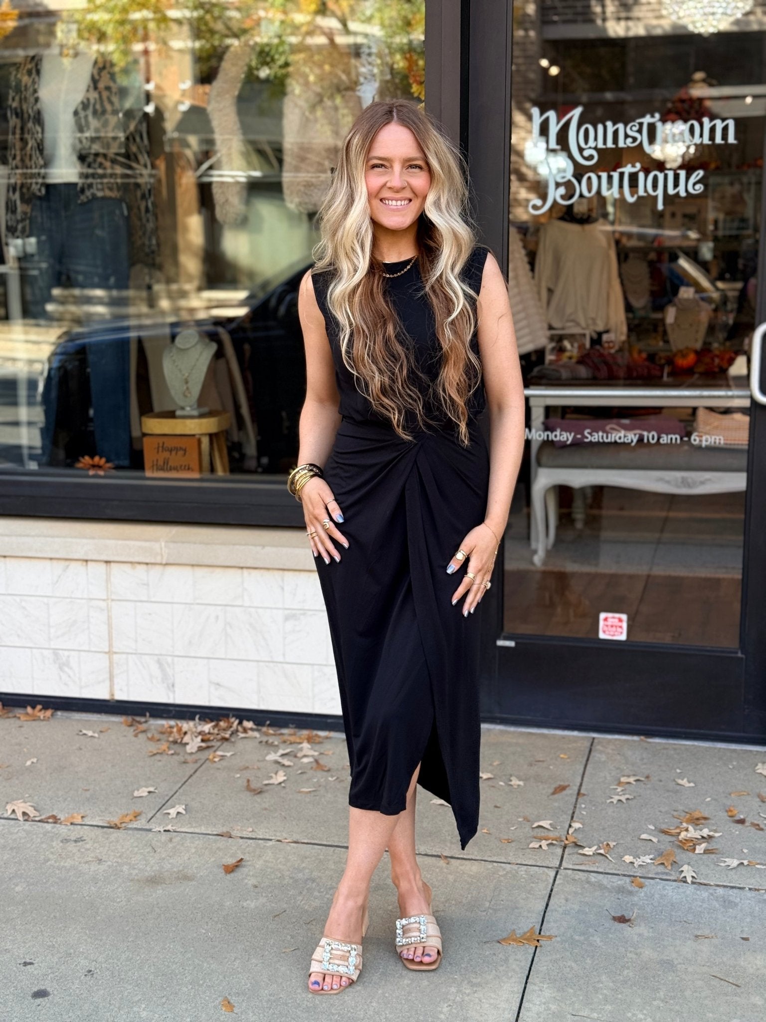 Midnight Cinch Midi - Mainstream Boutique