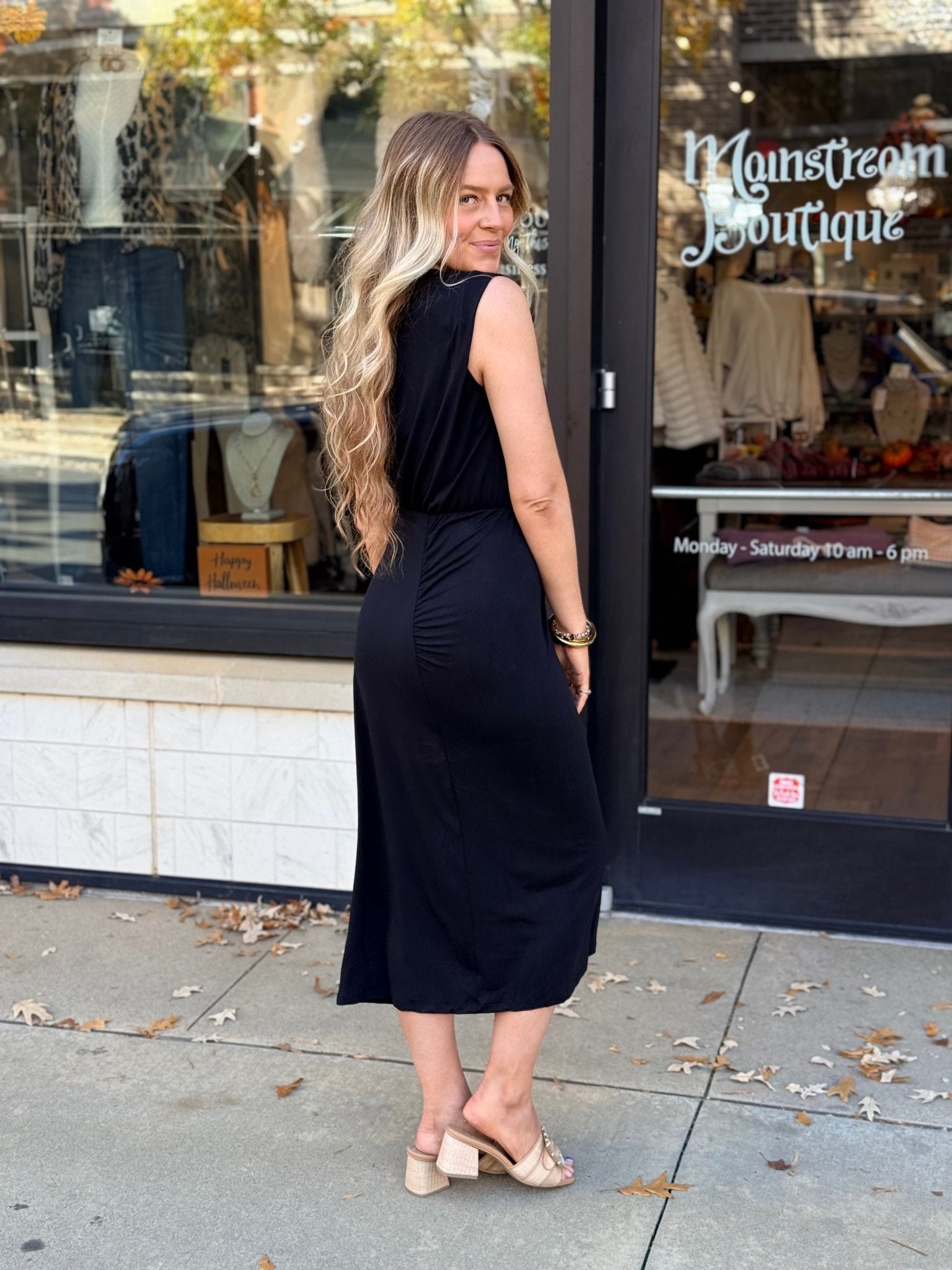 Midnight Cinch Midi - Mainstream Boutique