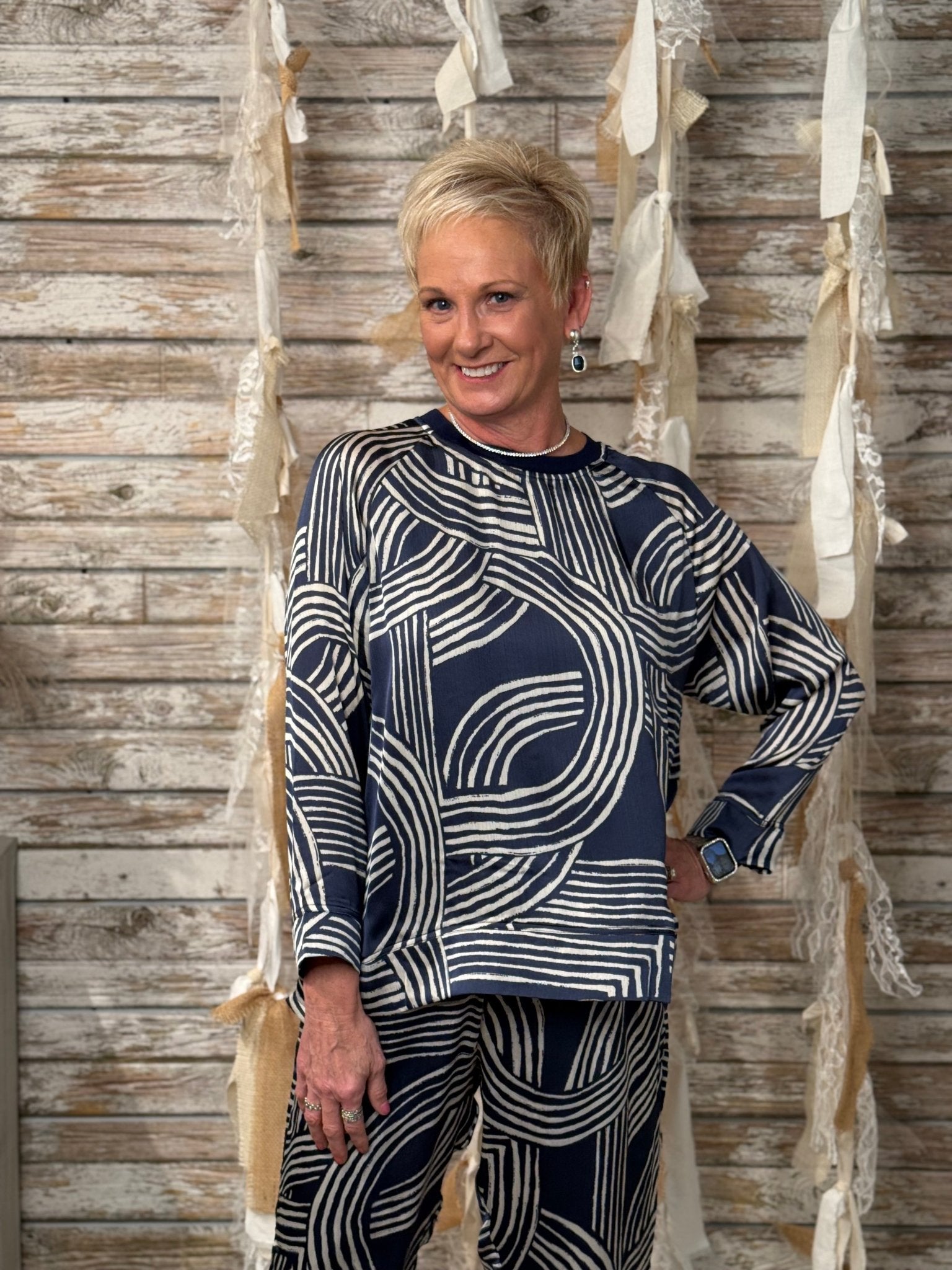 Twist & Tangle Top - Mainstream Boutique
