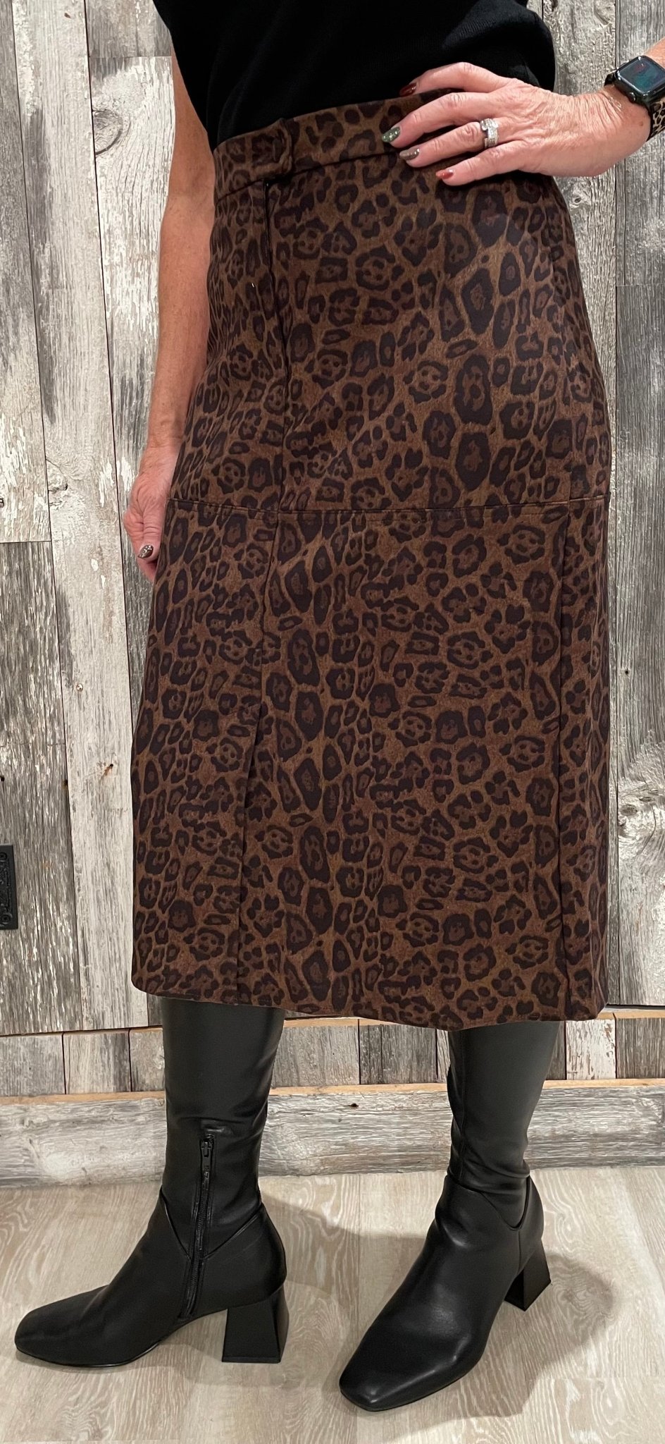 Cheetah Suede Skirt - Mainstream Boutique