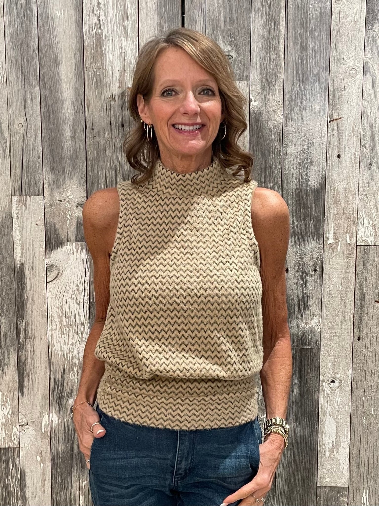 Sleeveless Turtle Neck Banded Hem Top - Mainstream Boutique
