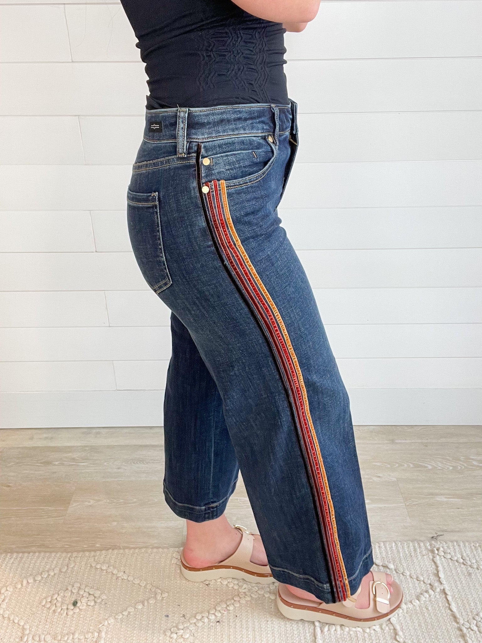 Liverpool Stride Wide Leg W/ Velvet Trim - Mainstream Boutique
