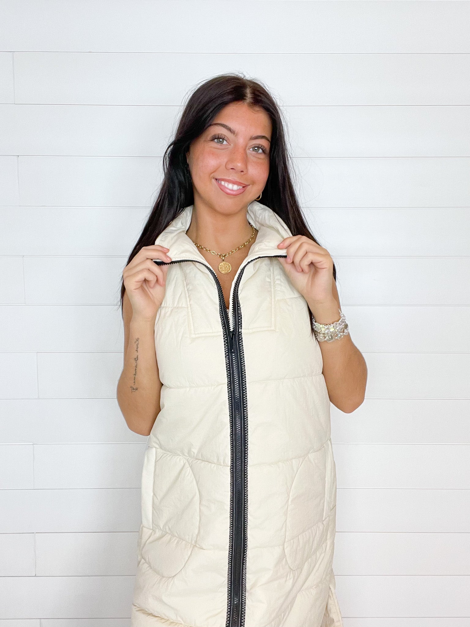 MB Contrast Zipper Quilted Vest - Mainstream Boutique
