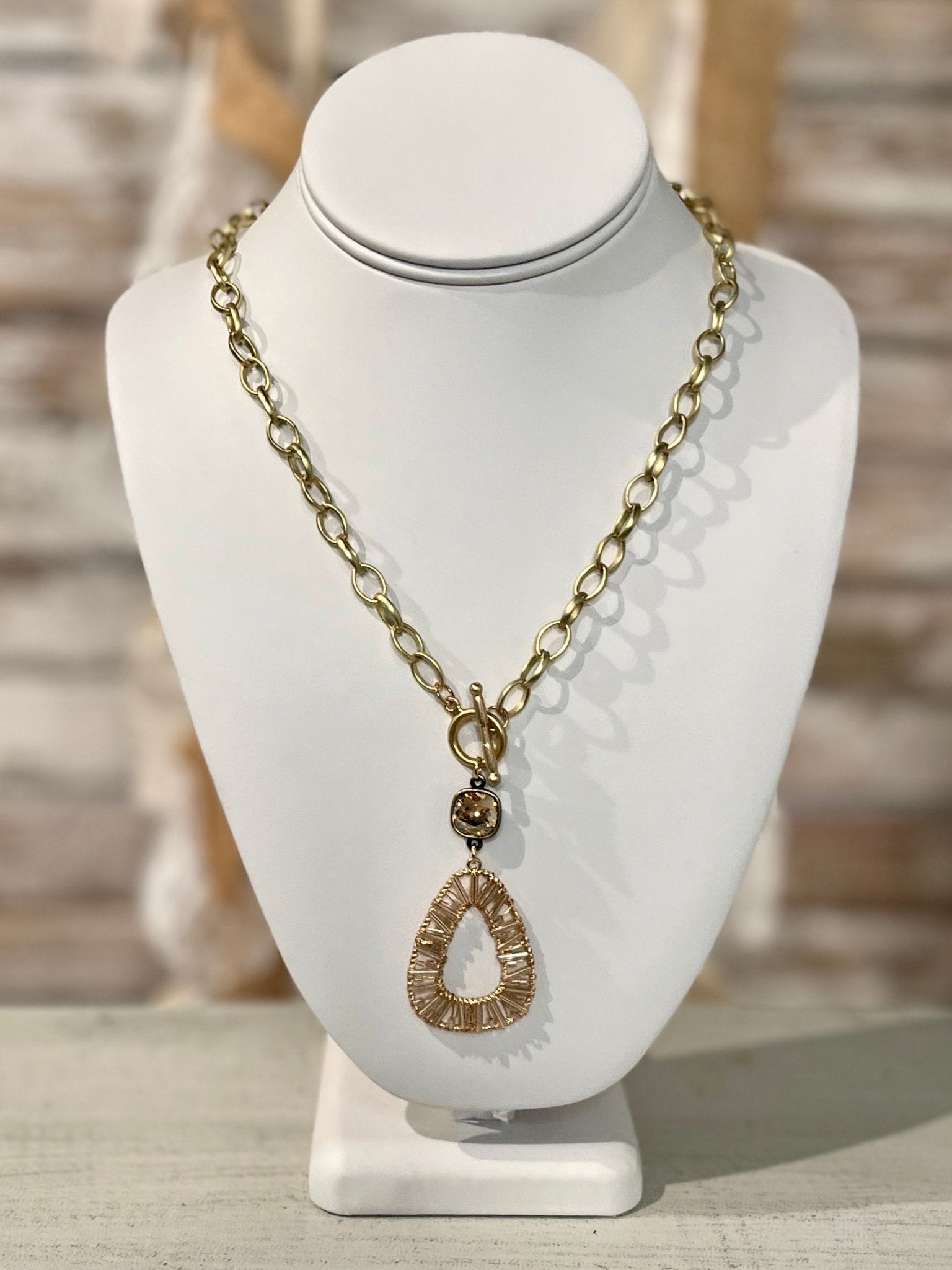 Golden Wrap Pendant Necklace - Mainstream Boutique