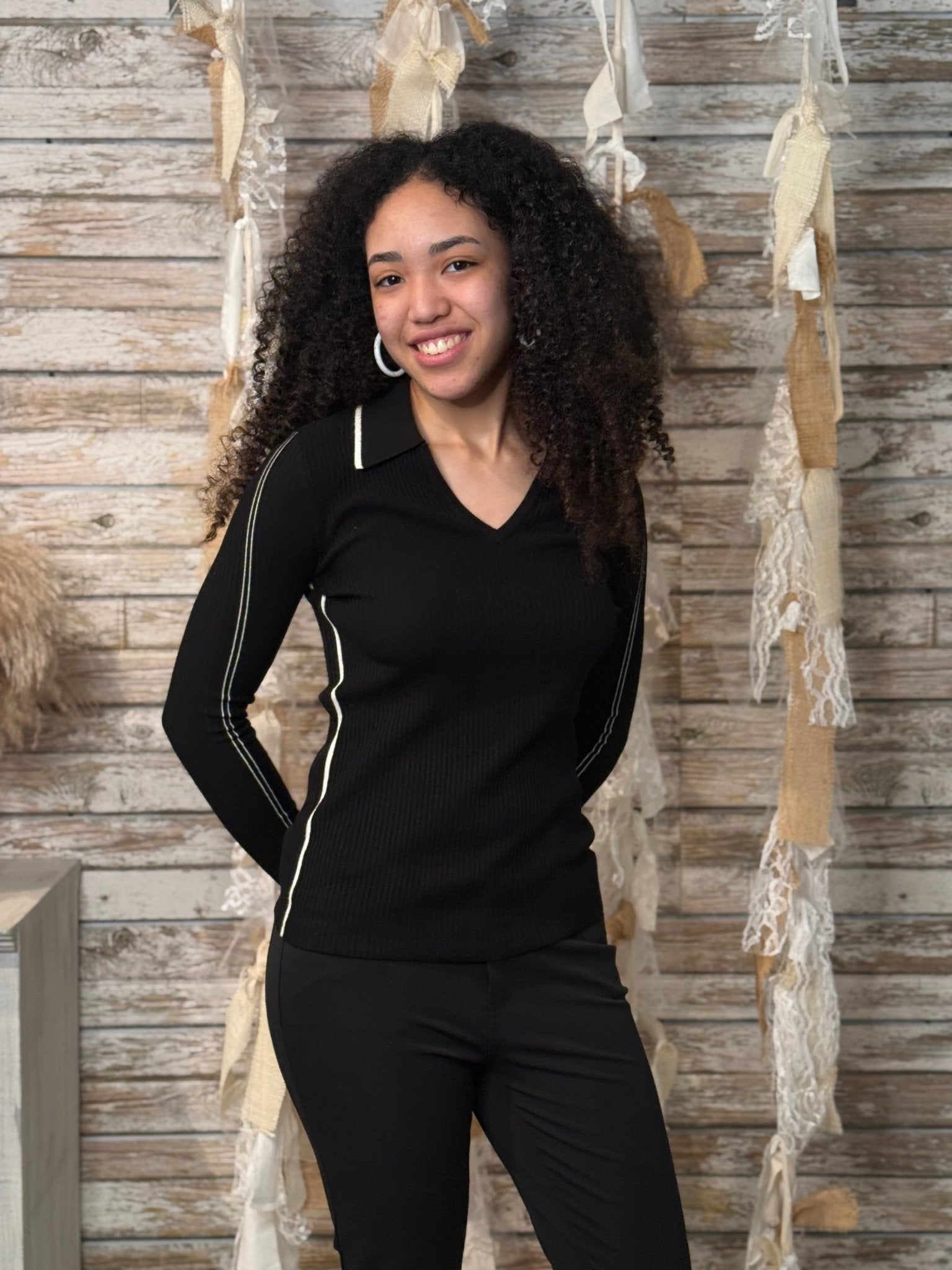 Sport Luxe V - Neck - Mainstream Boutique