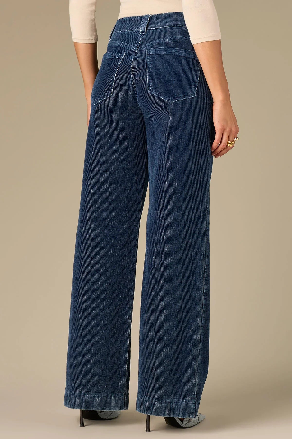 Sam Wide Leg High Rise Corduroy Jean With 32" Ins - Mainstream Boutique
